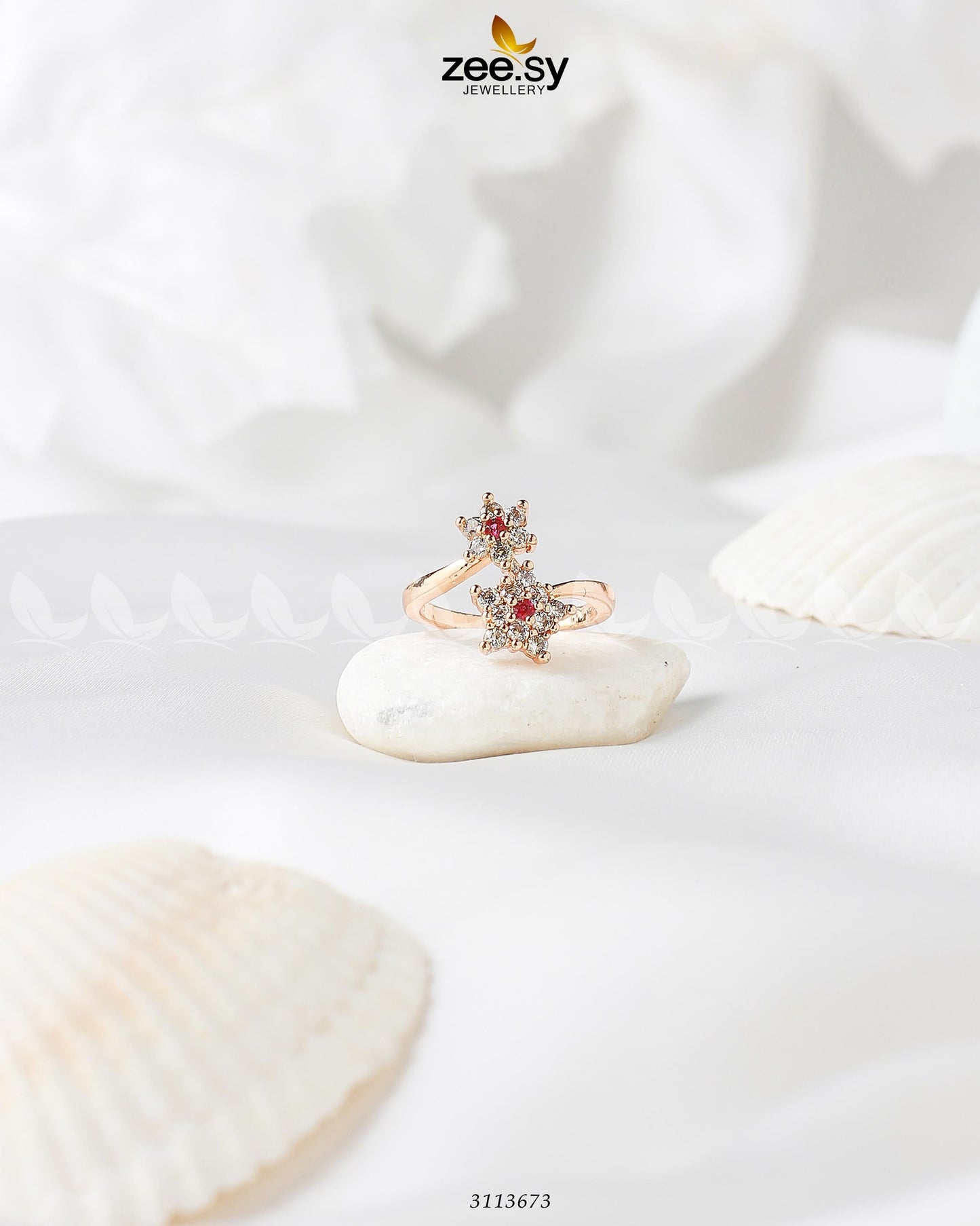 Orla Ring - Finger Ring