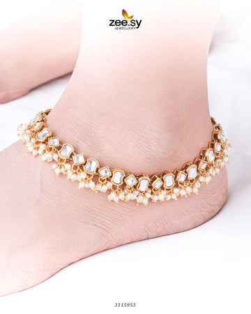 Malini Anklet - Designer Dress with Intricate embroidery and embellishments. Shop elegent wedding dress at Maria Faisal.