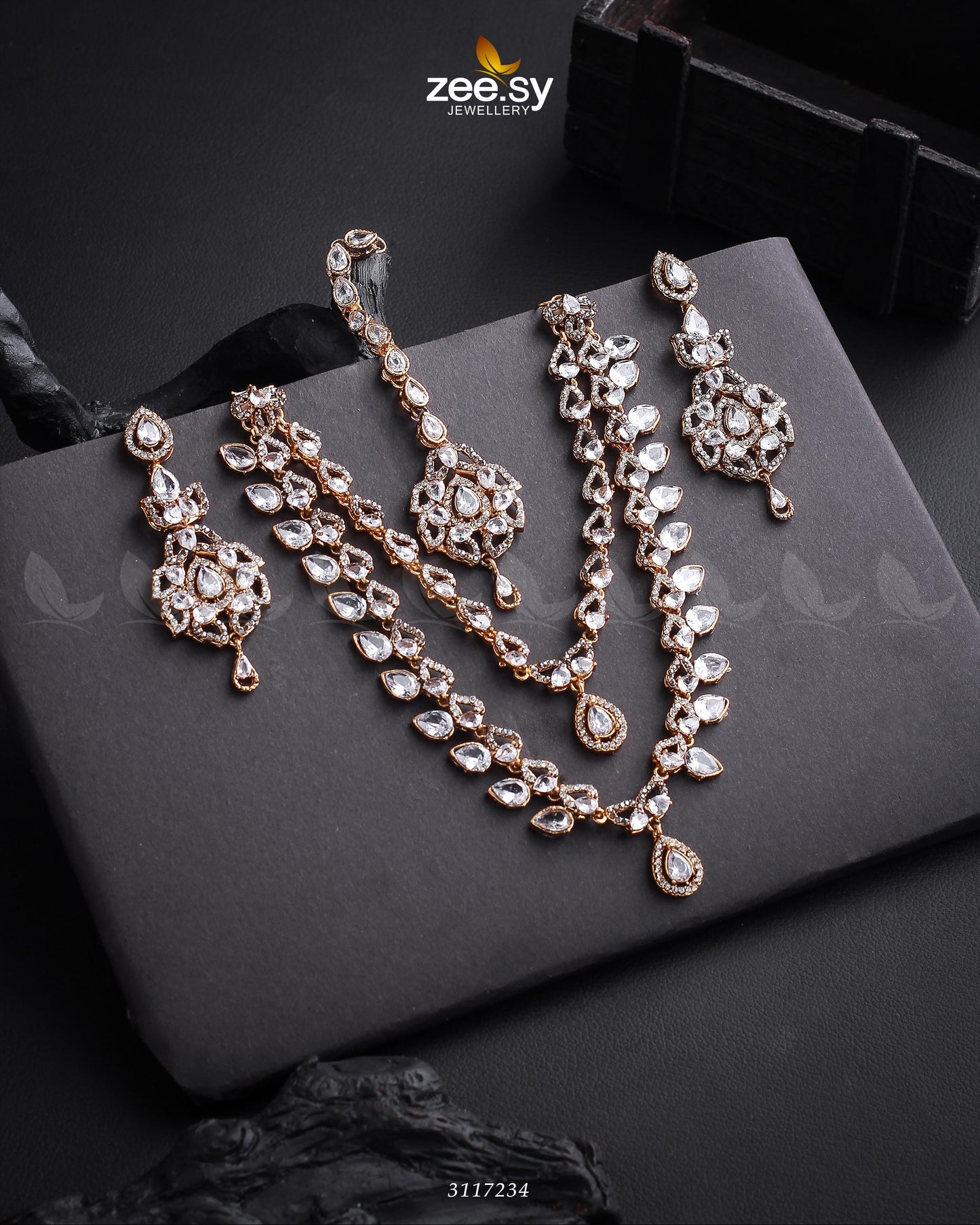 Urwa Hocane Necklace Set - Necklace Sets