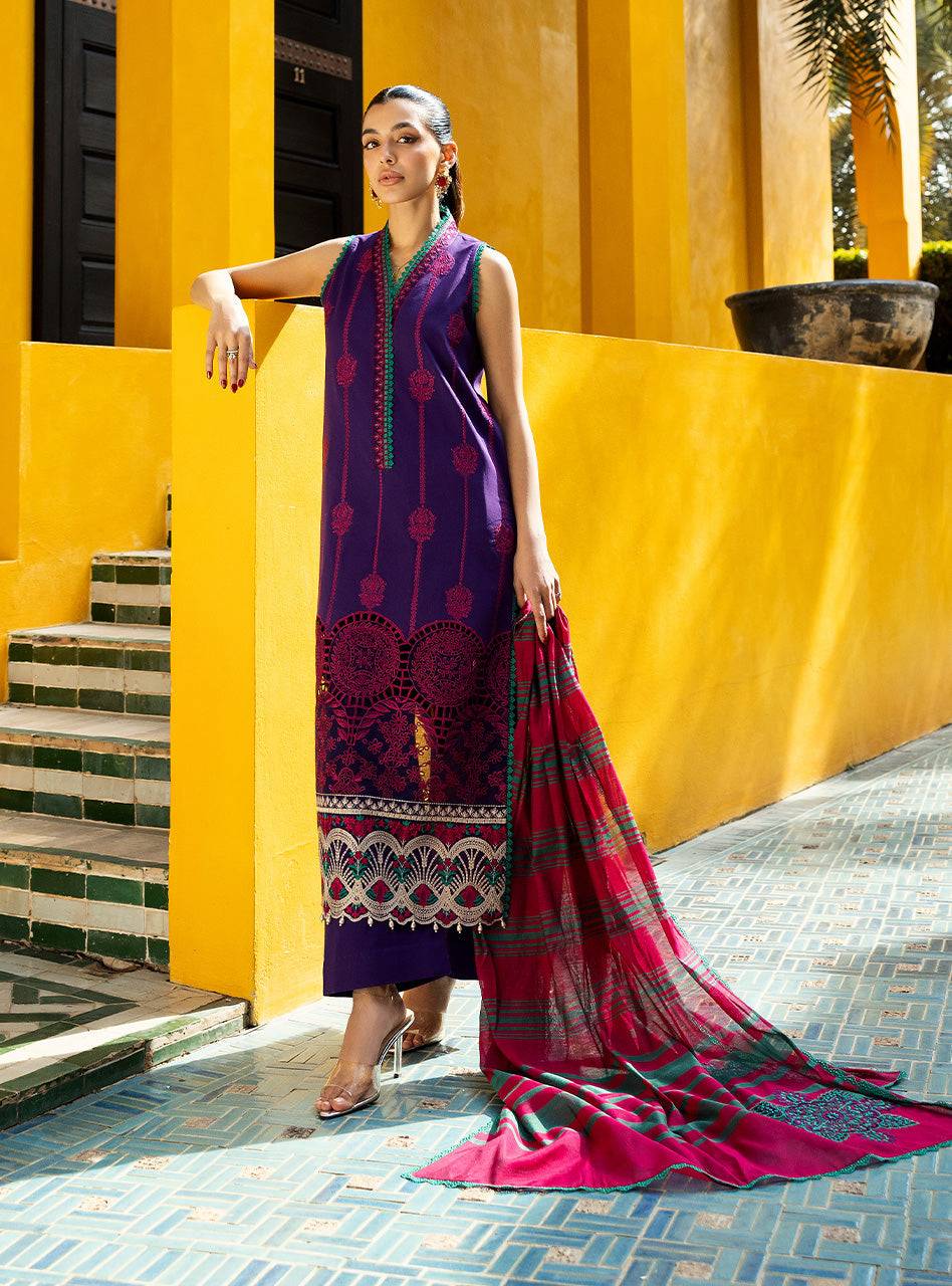 Zainab Chottani | Chikankari 25 | Zynah - 1B by Maria Faisal - Registered Vendor of : Zainab Chottani - type : Ladies Clothes - 100% original wedding dresses