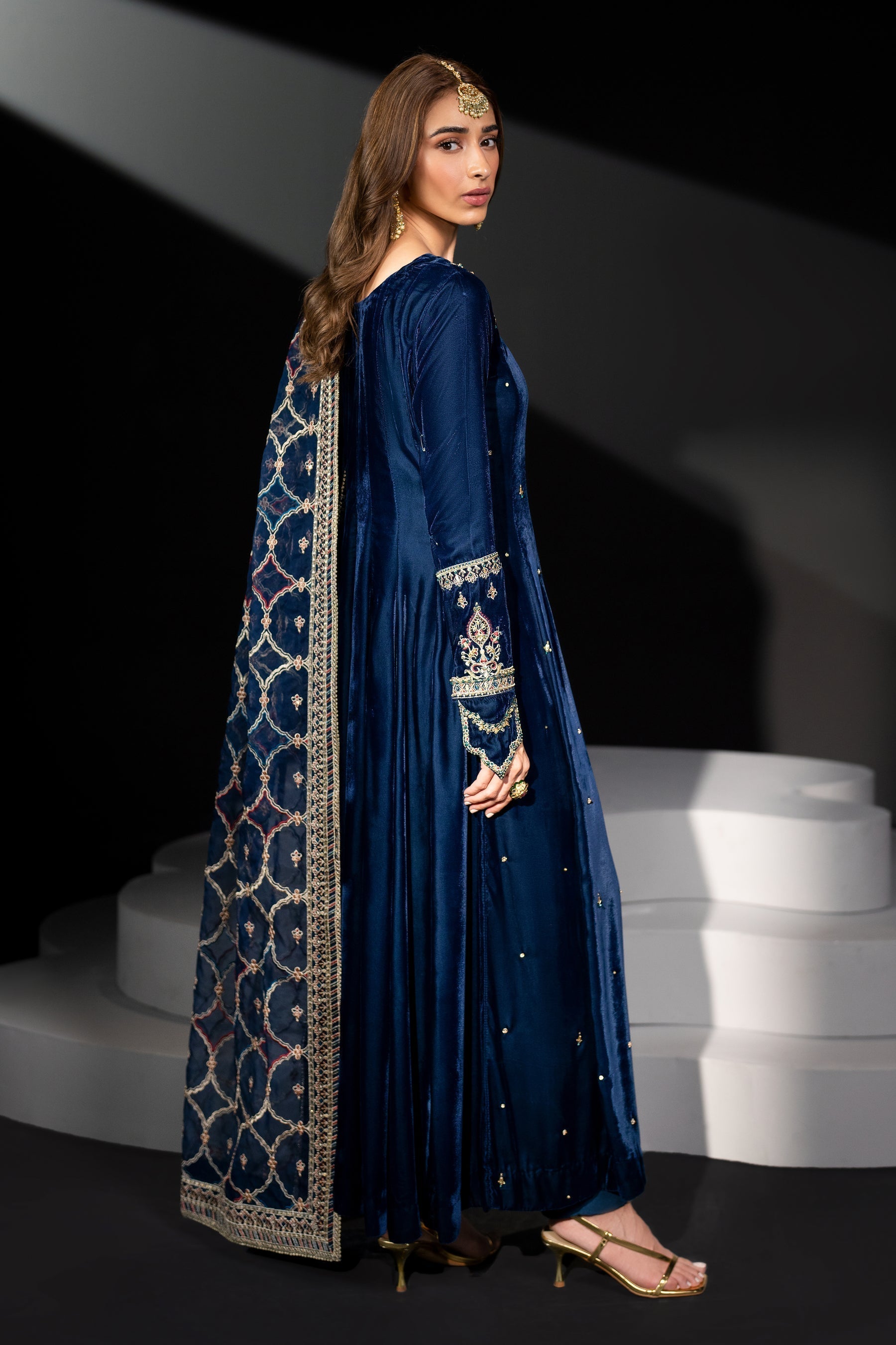 Naqshi | Makhmal 24 | LEILA - Ladies Clothes - Maria Faisal