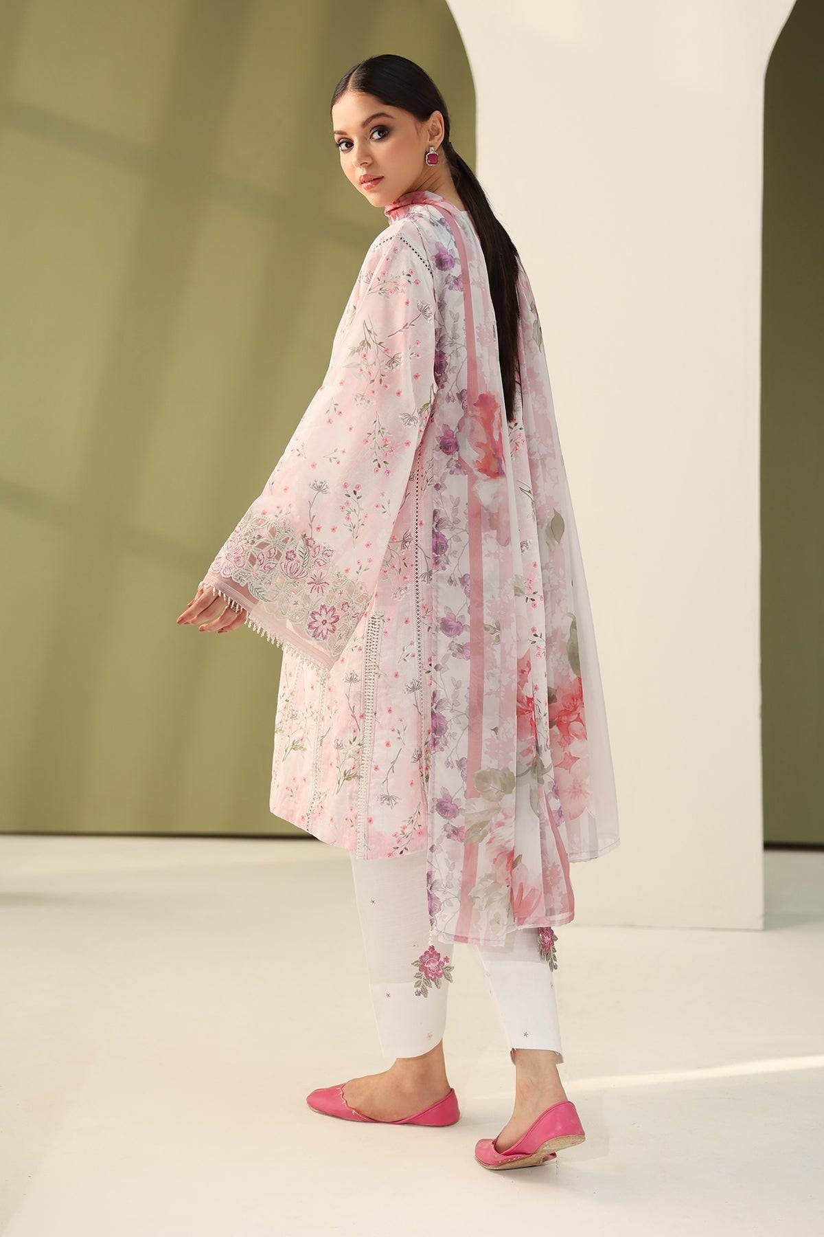 Baroque | Eid Printique | EMBROIDERED PRINTED LAWN UF-4180 by Maria Faisal - Registered Vendor of : Baroque - type : Ladies Clothes - 100% original wedding dresses