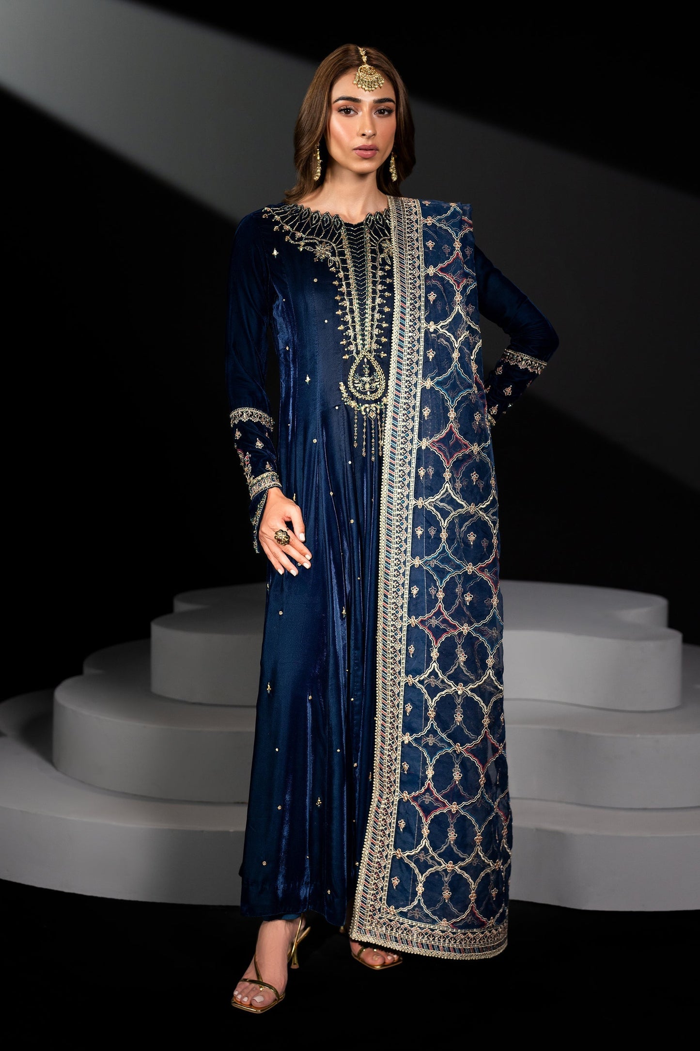 Naqshi | Makhmal 24 | LEILA - Ladies Clothes - Maria Faisal