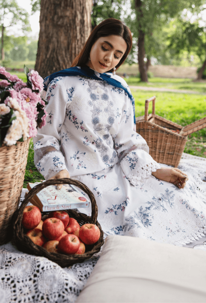 Hum Dum | Summer Breeze 25 | D01 by Maria Faisal - Registered Vendor of : Hum Dum - type : Ladies Clothes - 100% original wedding dresses