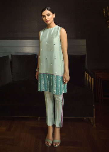 Hana | Serendipity Ready to Wear | Ombre - Designer Dress with Intricate embroidery and embellishments. Shop elegent wedding dress at Maria Faisal.