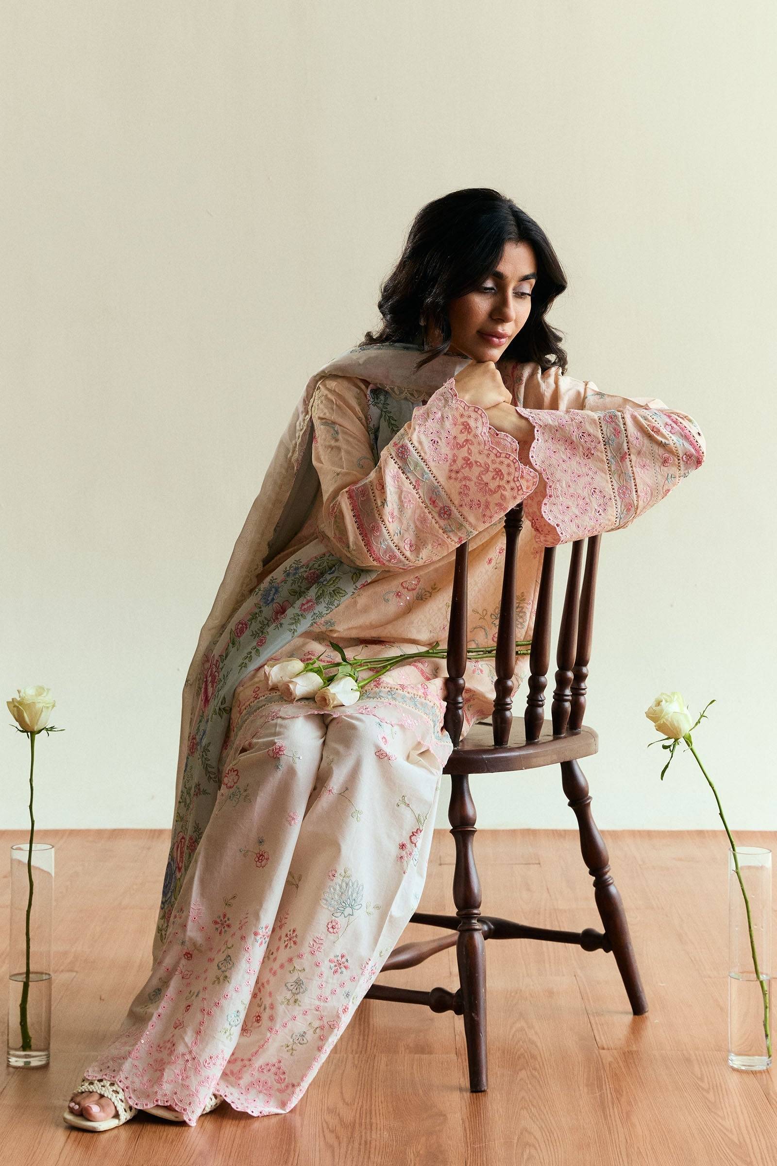 Zara Shahjahan | Coco Eid Edit | Lumen-D7 by Maria Faisal - Registered Vendor of : Zara Shahjahan - type : Ladies Clothes - 100% original wedding dresses