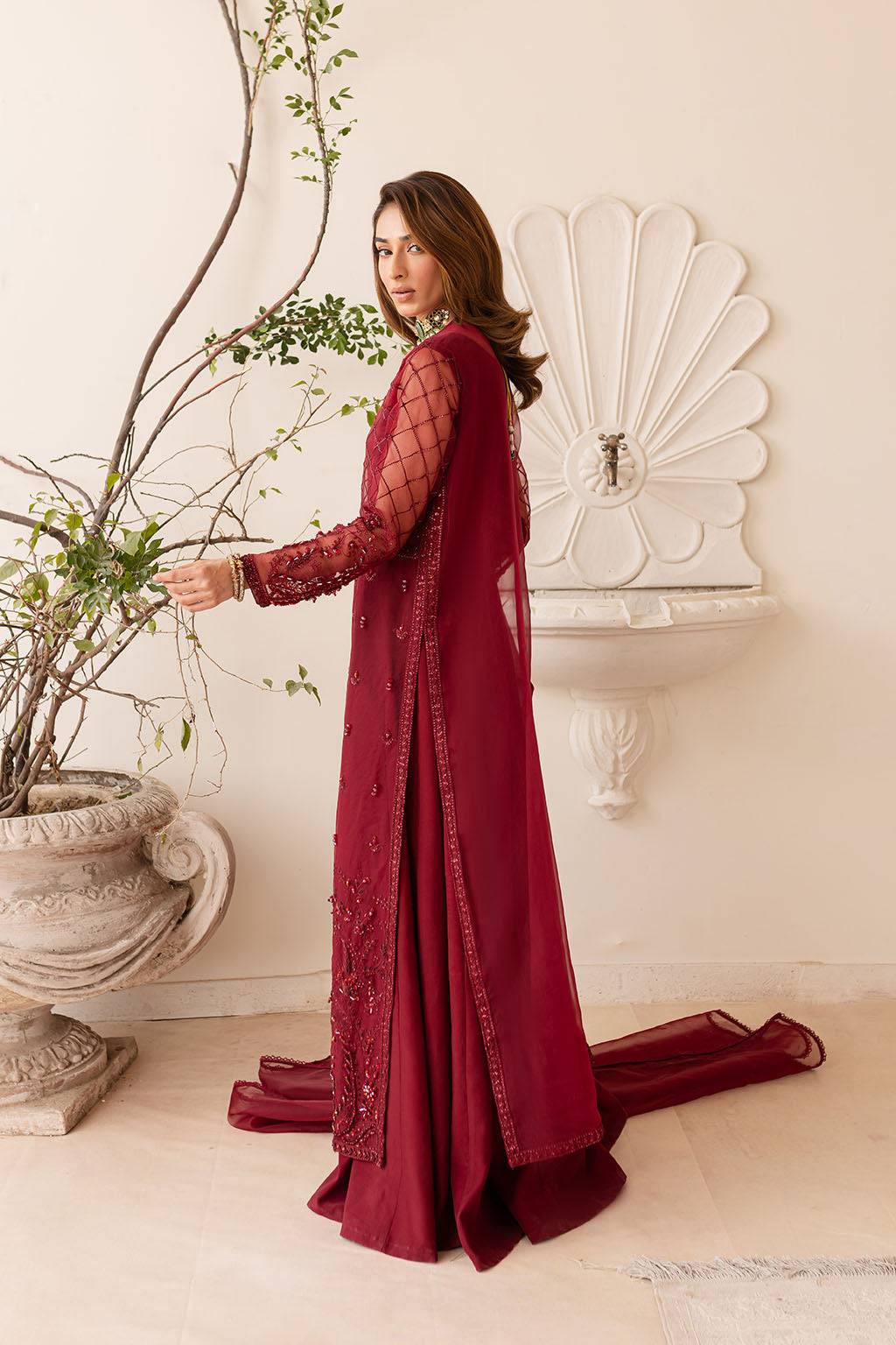 Vanya | Veranda Fromals | VR-05 by Maria Faisal - Registered Vendor of : Vanya - type : Ladies Clothes - 100% original wedding dresses