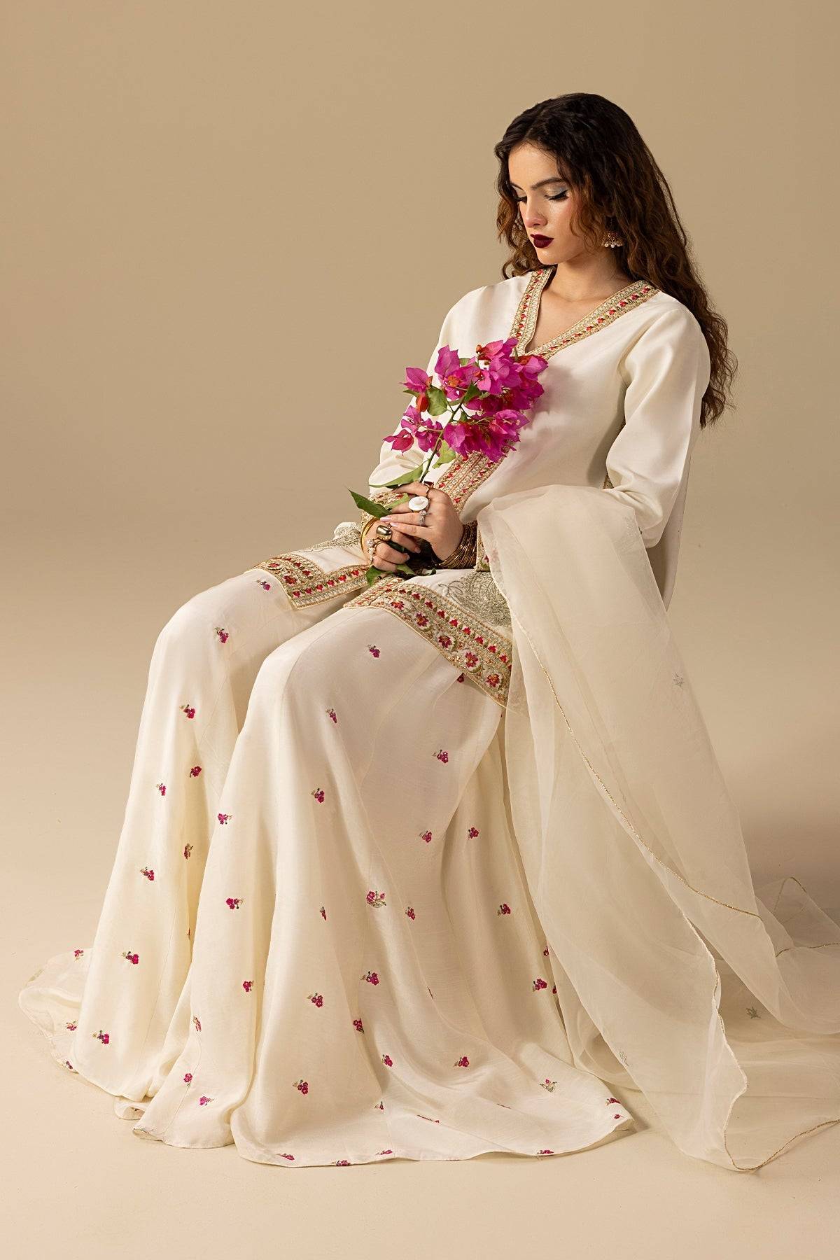 Erum Khan | Lillia Summer Edit | Dream Dust by Maria Faisal - Registered Vendor of : Erum Khan - type : Ladies Clothes - 100% original wedding dresses