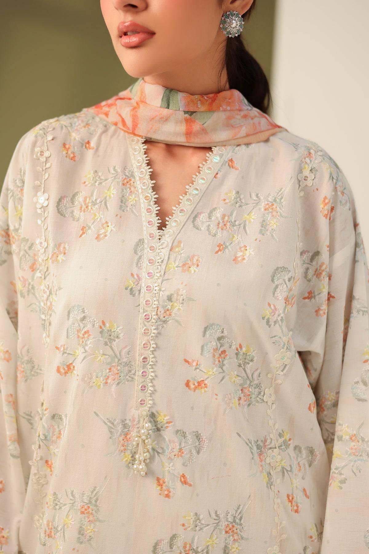 Baroque | Eid Printique | EMBROIDERED PRINTED LAWN UF-4181 by Maria Faisal - Registered Vendor of : Baroque - type : Ladies Clothes - 100% original wedding dresses