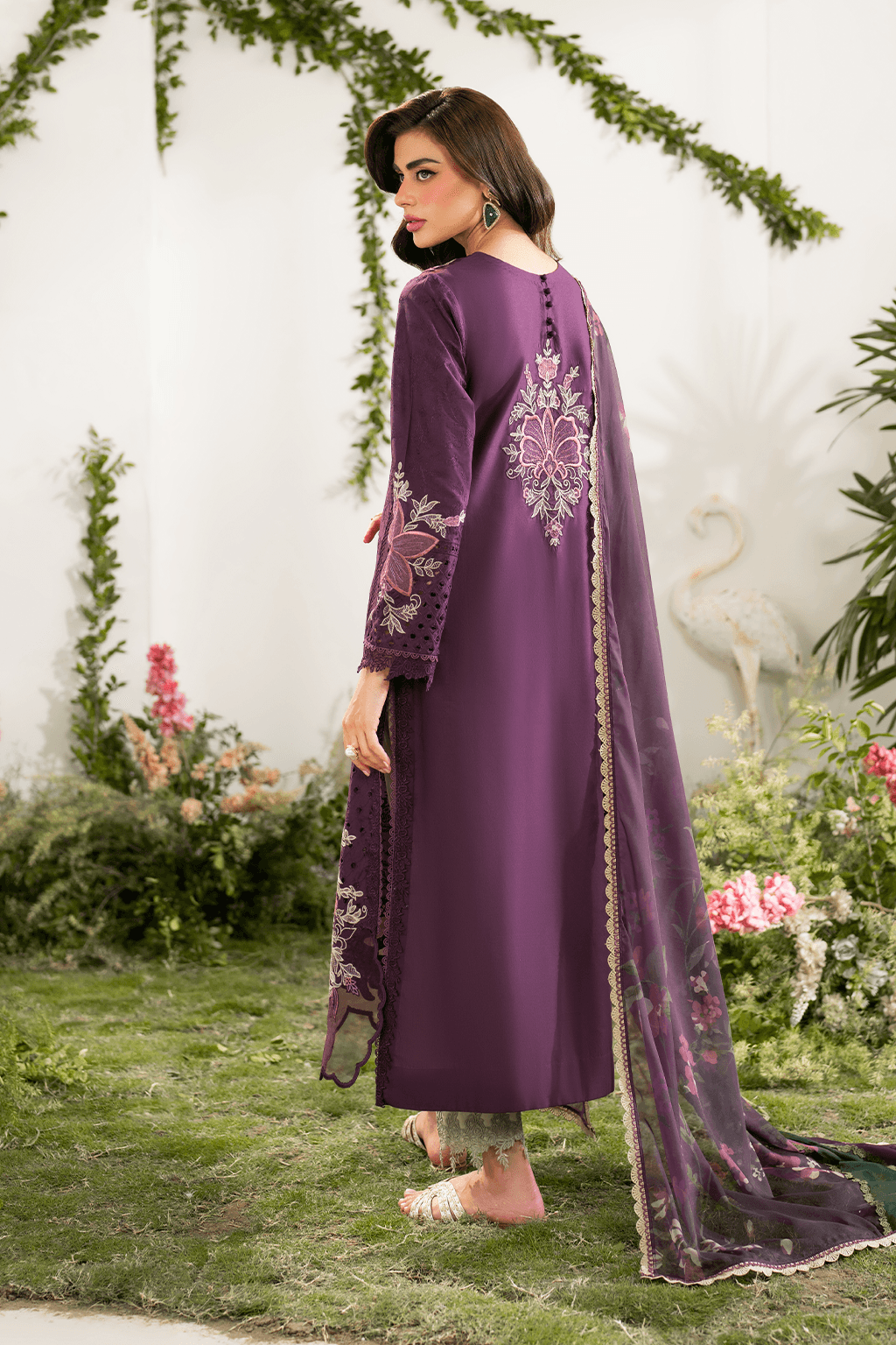 Iznik | Festive Edition | IFE-03 by Maria Faisal - Registered Vendor of : Iznik - type : Ladies Clothes - 100% original wedding dresses