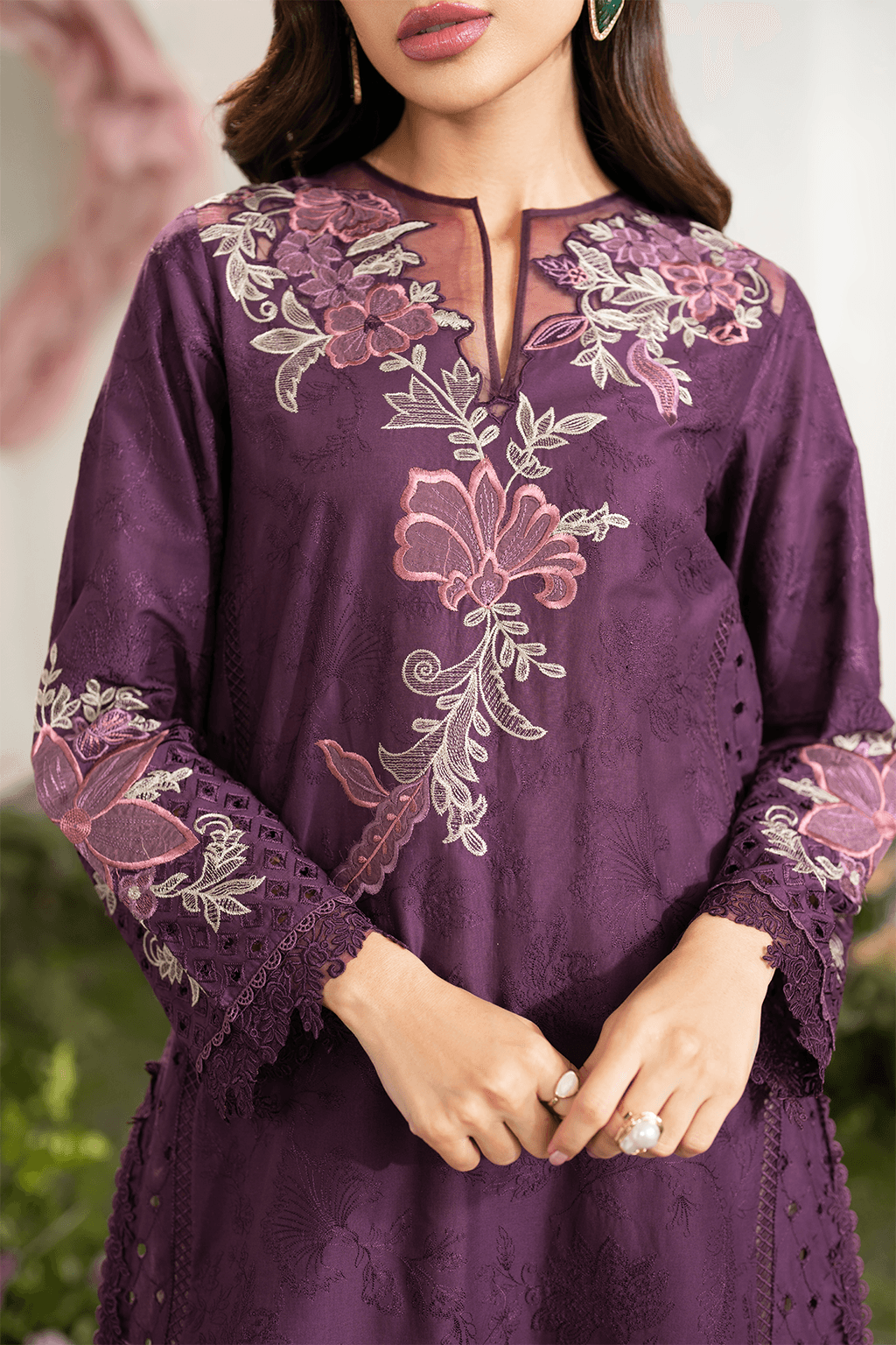 Iznik | Festive Edition | IFE-03 by Maria Faisal - Registered Vendor of : Iznik - type : Ladies Clothes - 100% original wedding dresses