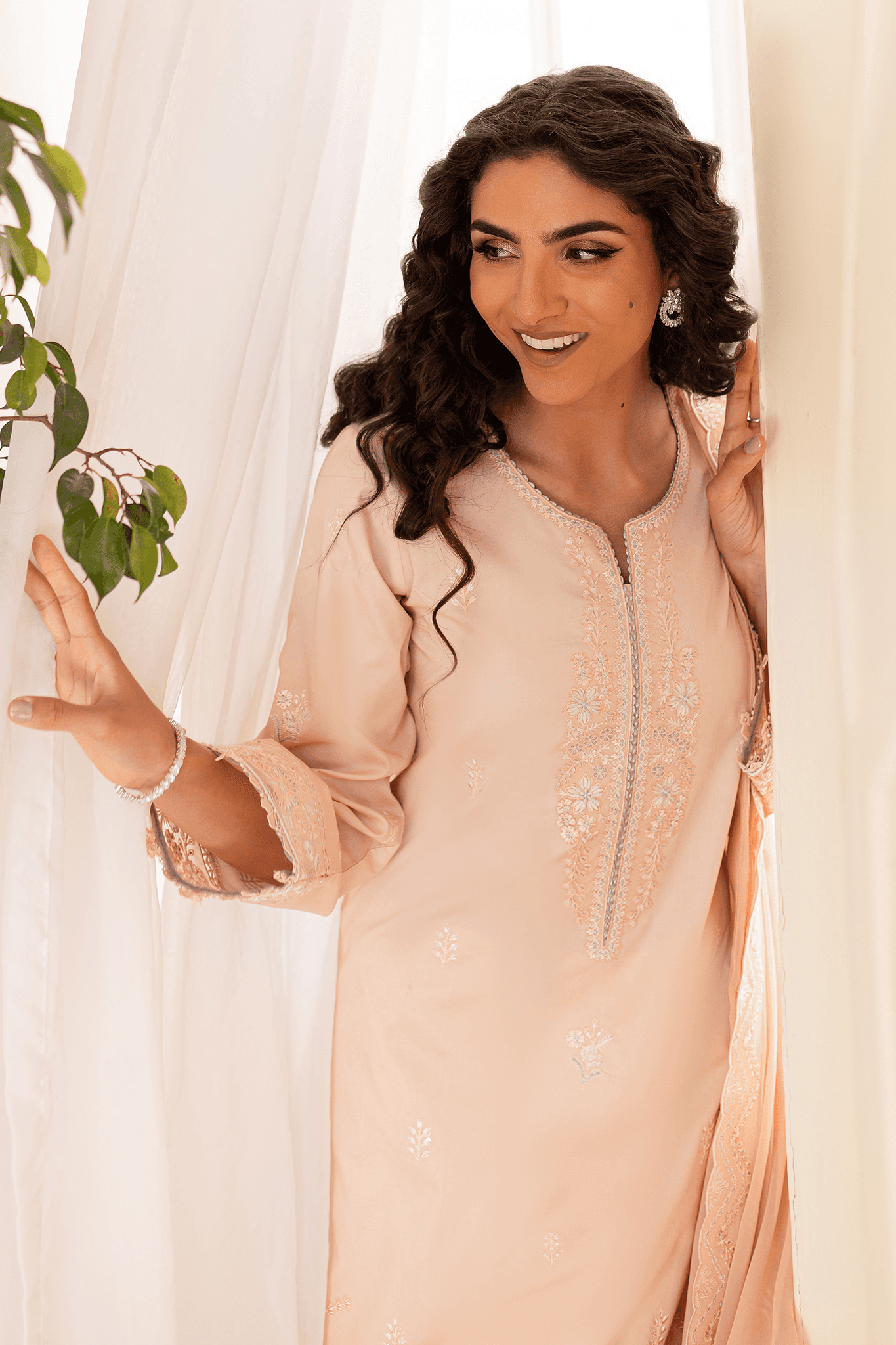 Seran | Nayab Eid Lawn | IZZA by Maria Faisal - Registered Vendor of : Seran - type : Ladies Clothes - 100% original wedding dresses
