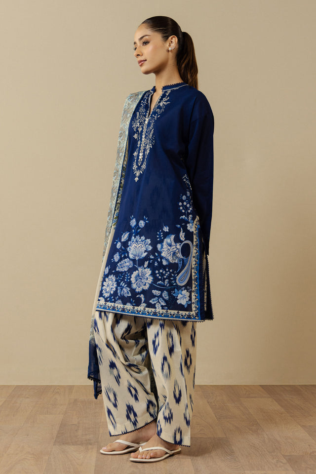 Zara Shahjahan | Coco Prints 26 | Cassia-10A - Casual Dress - available at Maria Faisal in UK and USA.