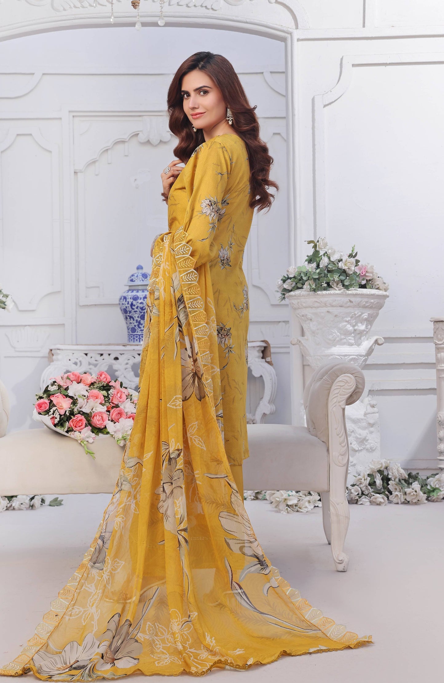 Al Zohaib | Applique Kari Cutwork Edit 25 | ACE-25-05 by Maria Faisal - Registered Vendor of : Alzohaib - type : Ladies Clothes - 100% original wedding dresses
