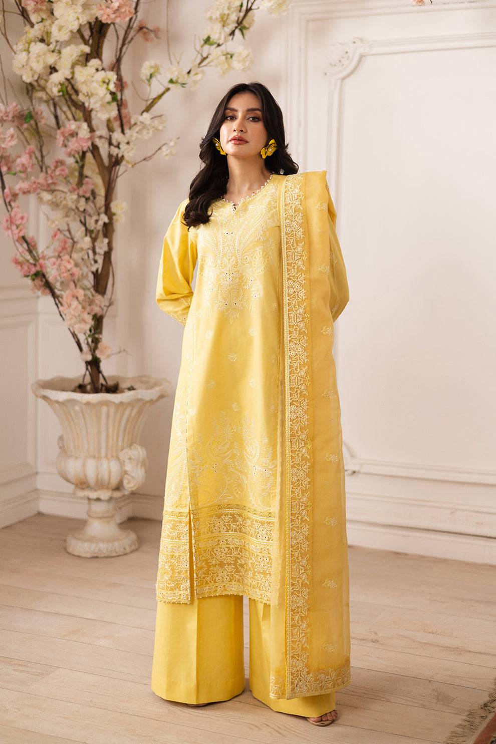 Maryum N Maria | Mira Luxury Lawn | MINA - FS50111 by Maria Faisal - Registered Vendor of : Maryum N Maria - type : Ladies Clothes - 100% original wedding dresses