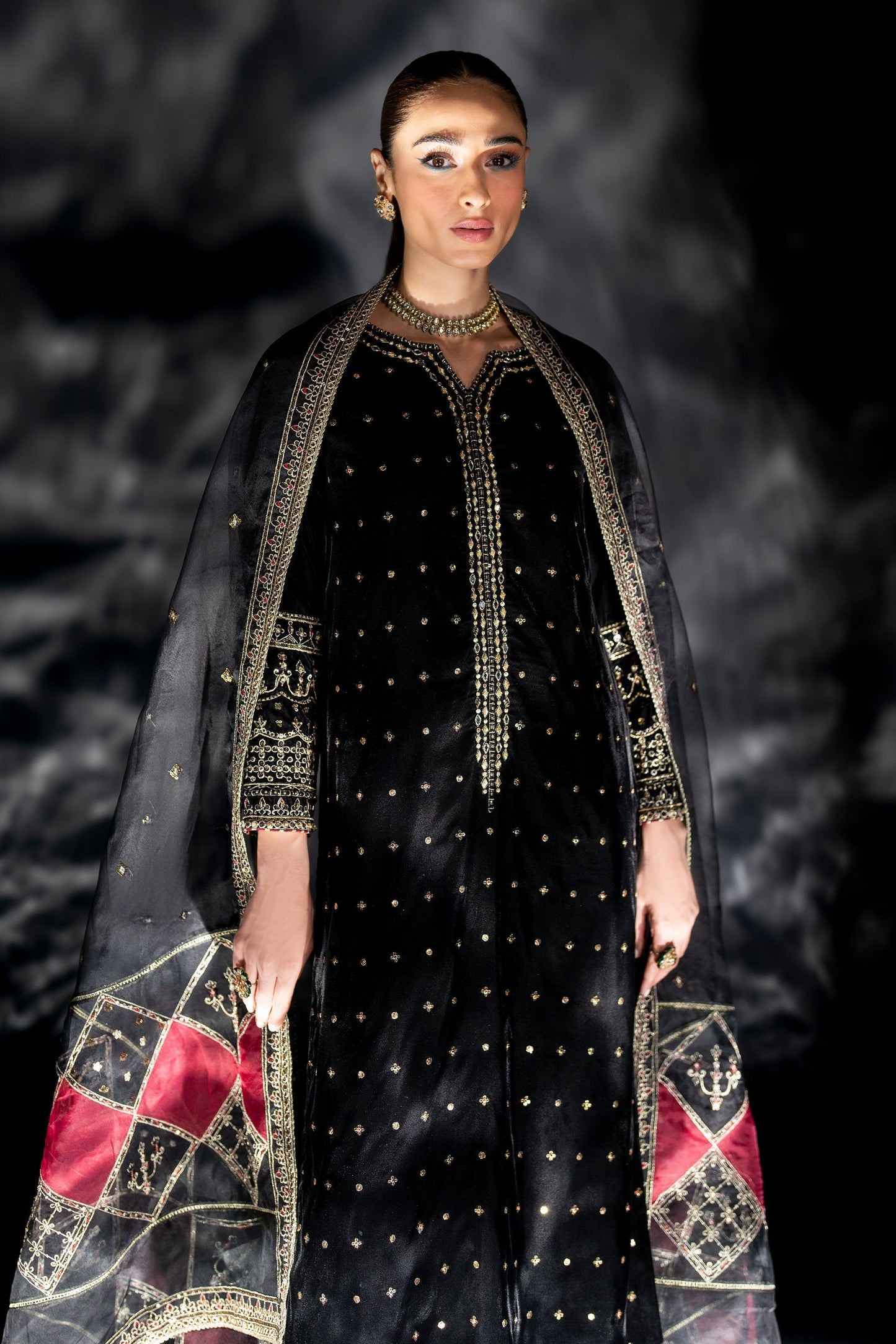 Naqshi | Makhmal 24 | ZUNI - Ladies Clothes - Maria Faisal