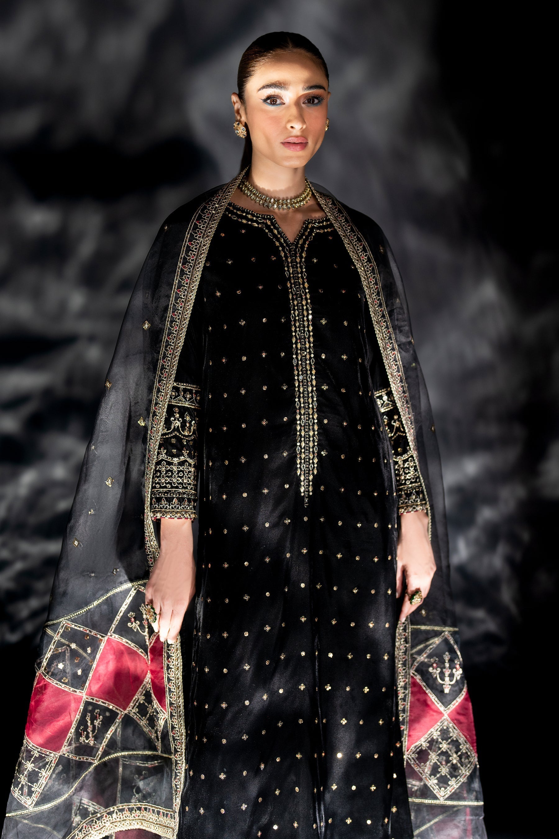 Naqshi | Makhmal 24 | ZUNI - Ladies Clothes - Maria Faisal