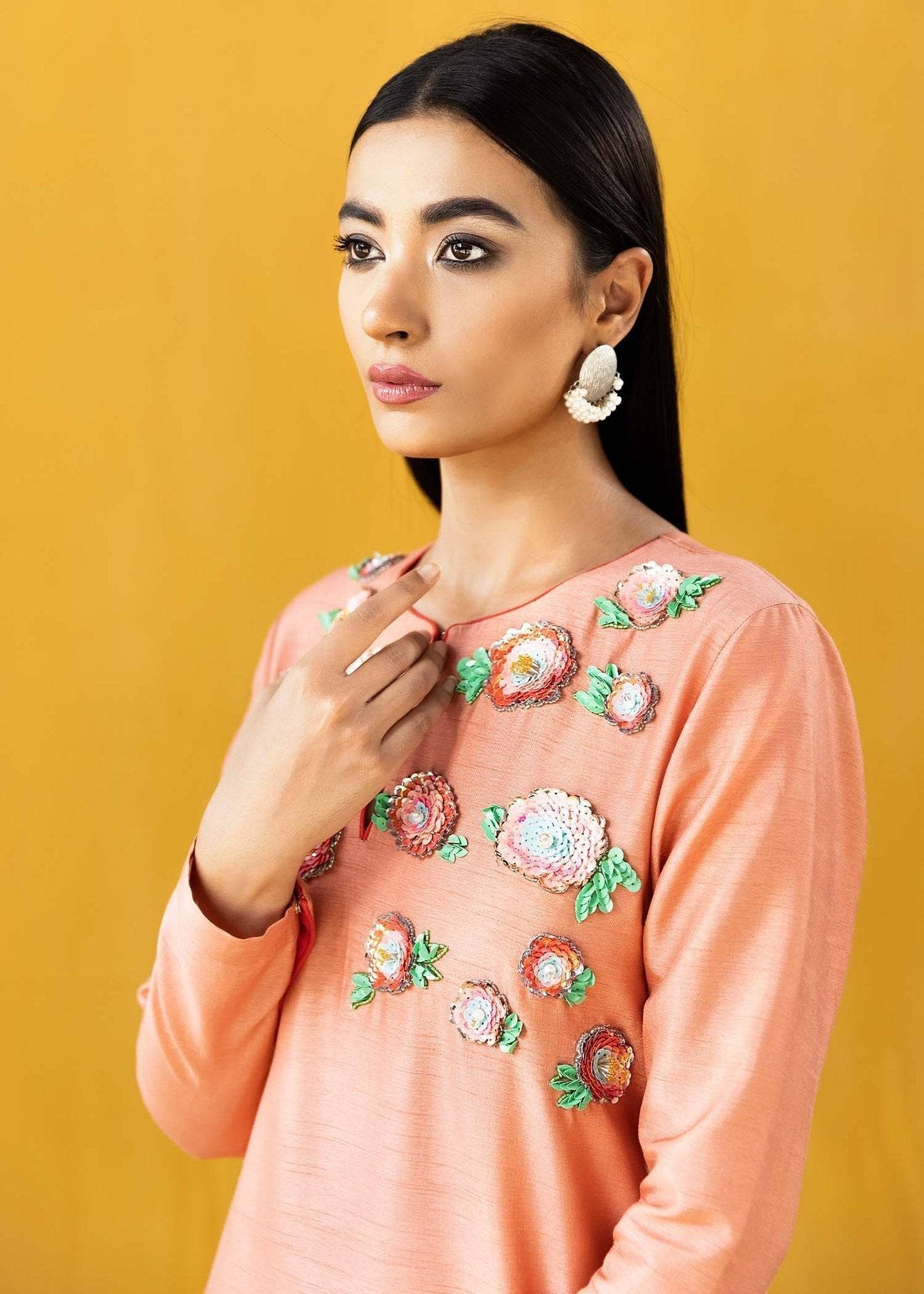 Hana | Vibrant Beyond | Floral Garden-VB-1007 by Maria Faisal - Registered Vendor of : Hana - type : Ladies Clothes - 100% original wedding dresses