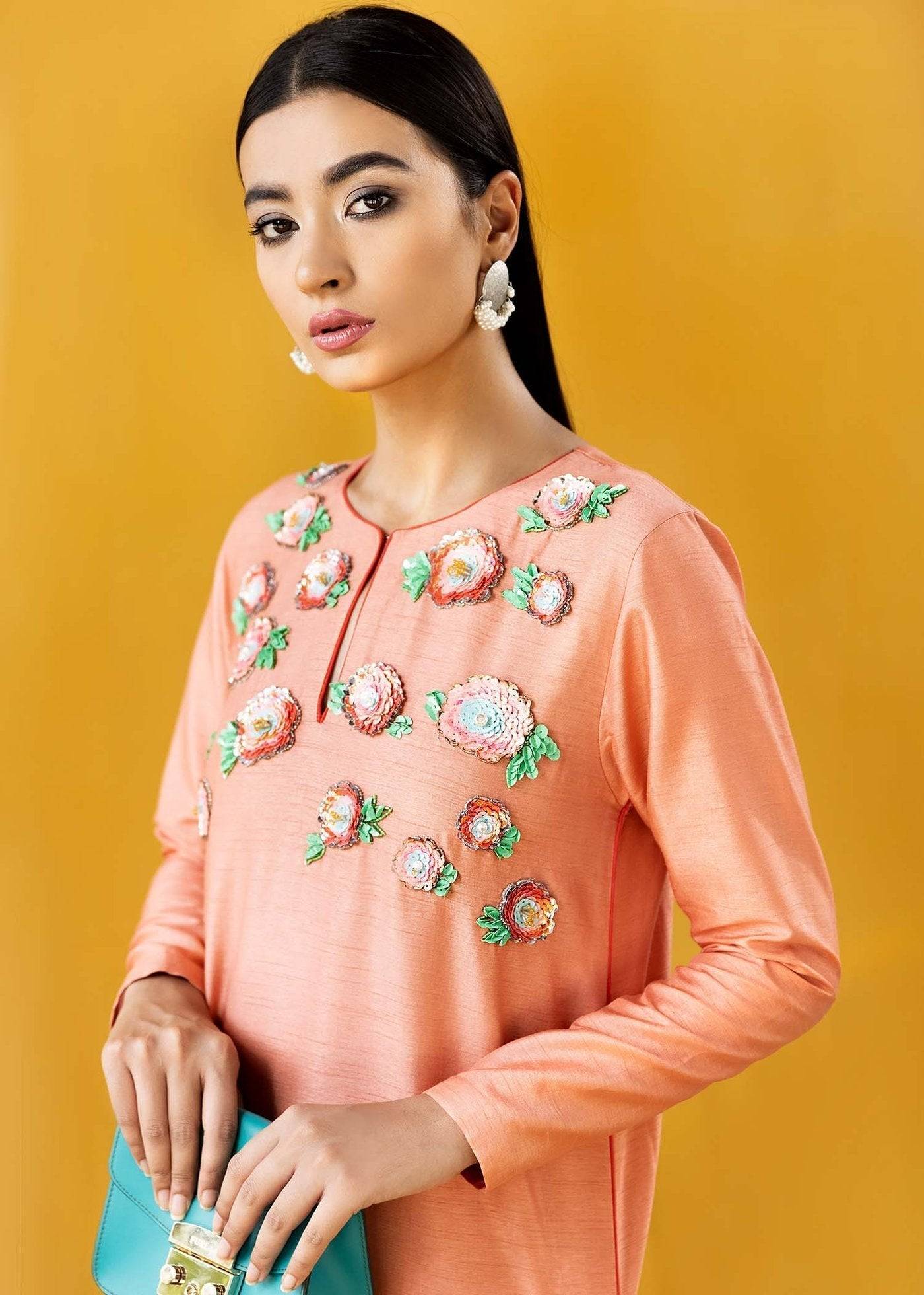 Hana | Vibrant Beyond | Floral Garden-VB-1007 by Maria Faisal - Registered Vendor of : Hana - type : Ladies Clothes - 100% original wedding dresses