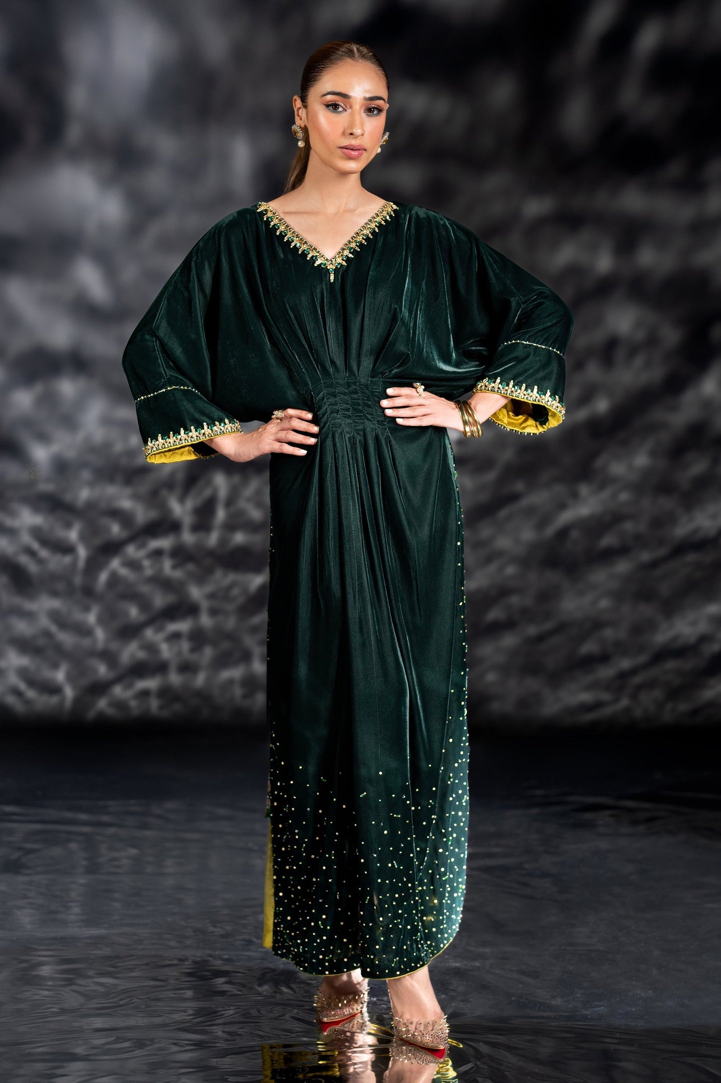 Naqshi | Makhmal 24 | VINNIE - Ladies Clothes - Maria Faisal
