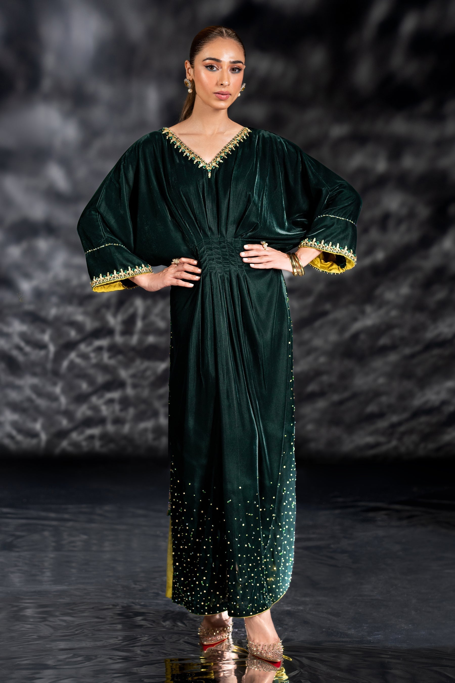 Naqshi | Makhmal 24 | VINNIE - Ladies Clothes - Maria Faisal