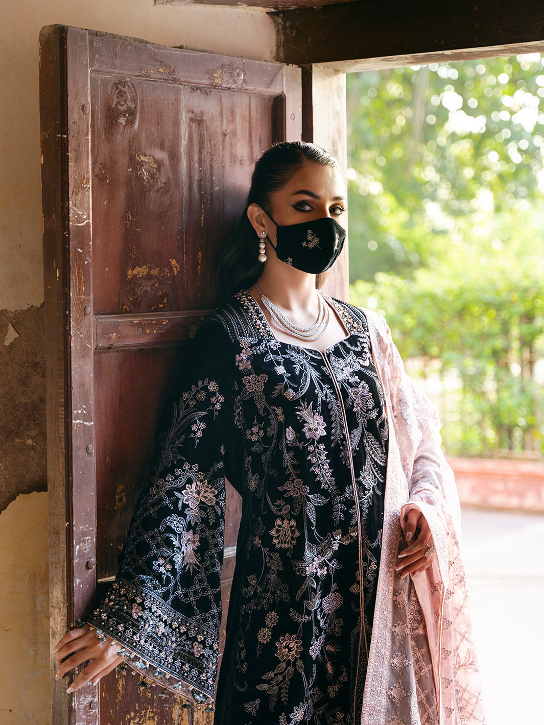 Flossie | Siara Velvet Formals | V-103 - B - Ladies Clothes - Maria Faisal