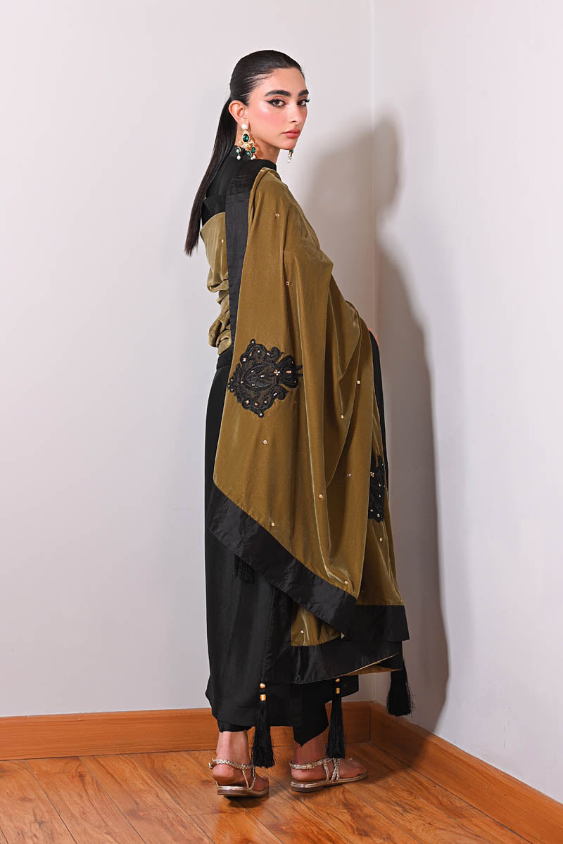 Hue Pret | Farasha Luxury Winter | Nisha - Ladies Clothes - Maria Faisal