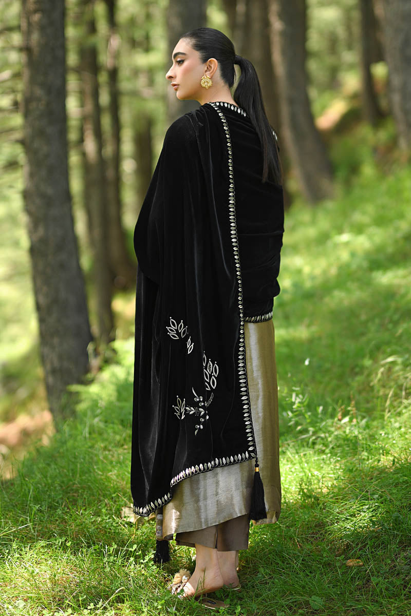 Hue Pret | Farasha Luxury Winter | Melek - Ladies Clothes - Maria Faisal