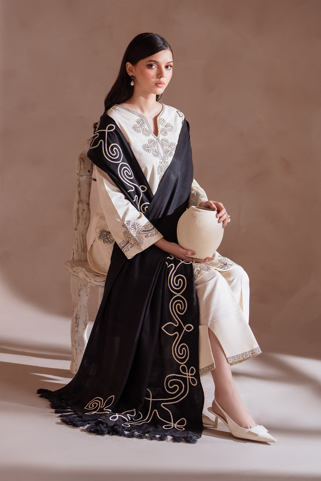 Iznik | Exclusive Winter | UE-361 - Ladies Clothes - Maria Faisal