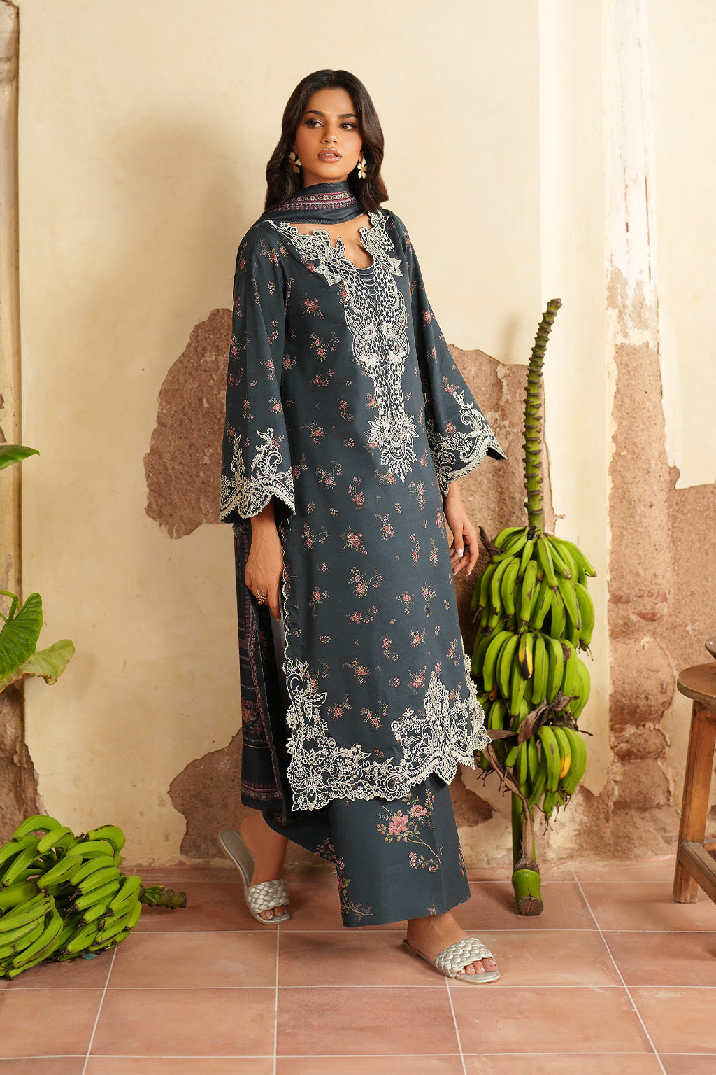 Iznik | Winter 25 | IPF-12 - Ladies Clothes - Maria Faisal