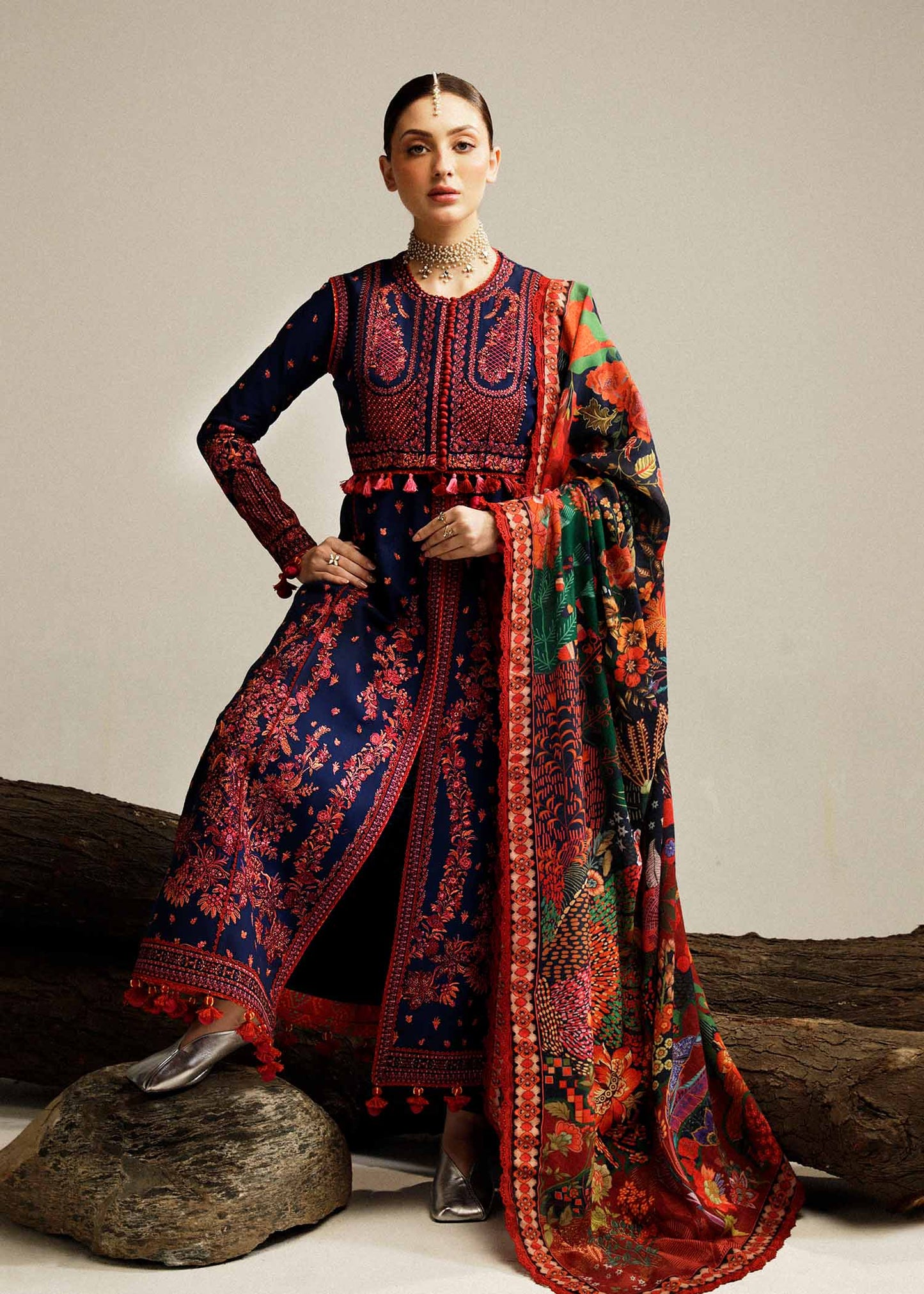 Hussain Rehar | Winter Shawl Khaddar 23 | Raat