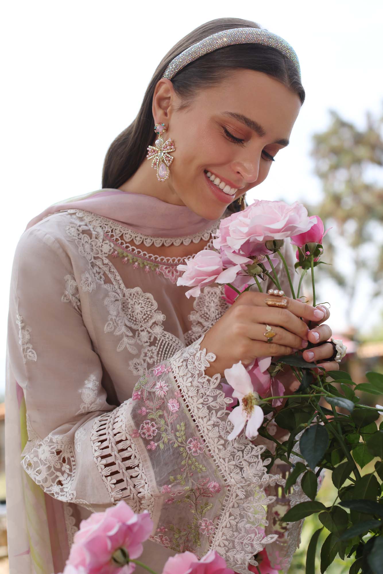 Noor by Saadia Asad | Luxe Chikankari 25 | D4-A by Maria Faisal - Registered Vendor of : Noor by Saadia Asad - type : Ladies Clothes - 100% original wedding dresses