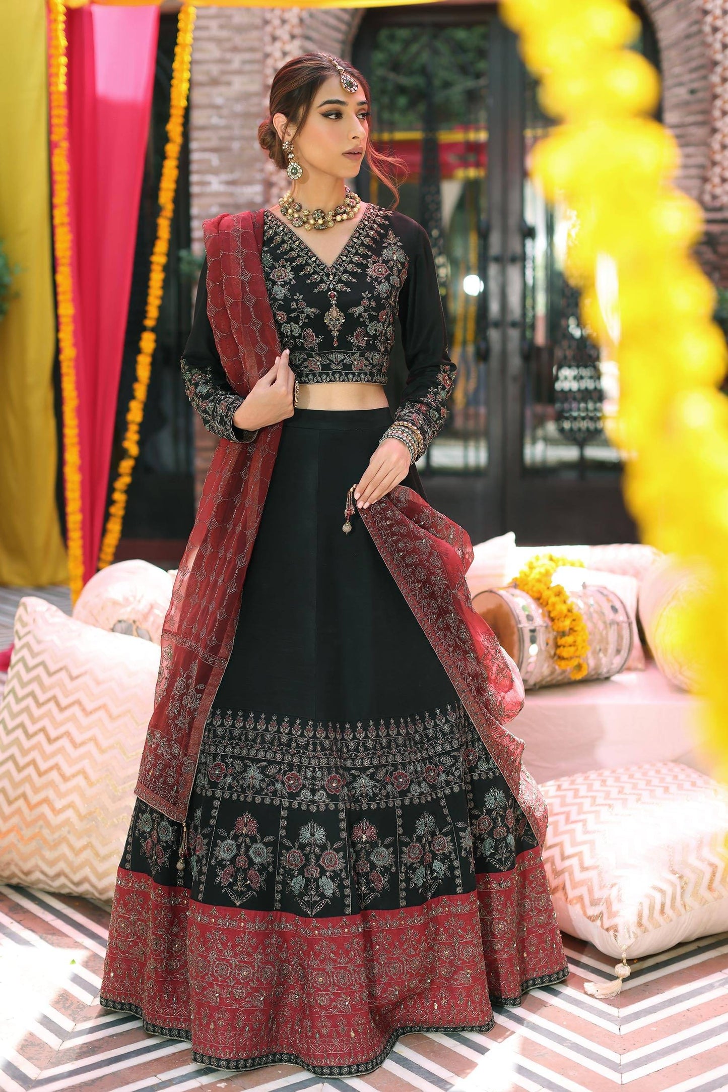 Chinyere | Formal Wedding Exclusive | MALKUNISSA (AA5105) by Maria Faisal - Registered Vendor of : Chinyere - type : Ladies Clothes - 100% original wedding dresses