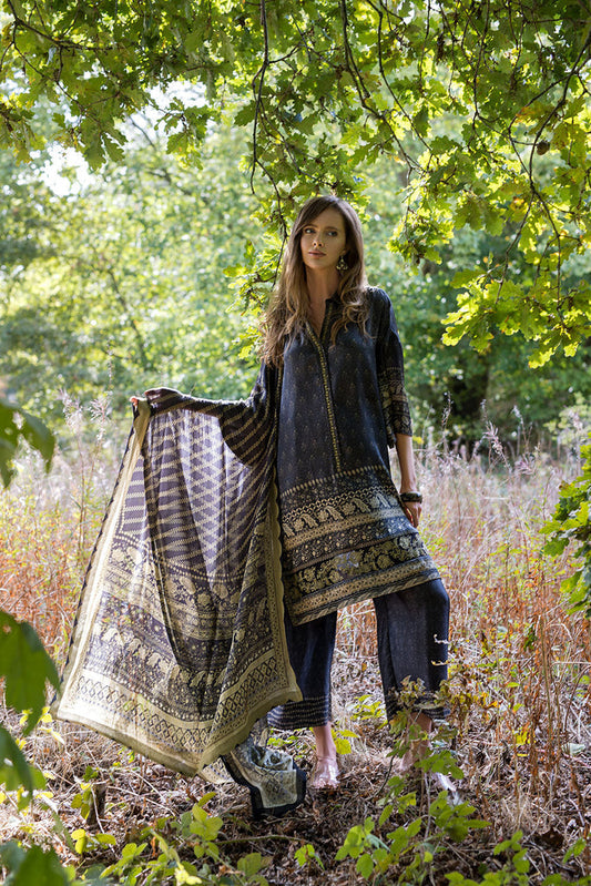 Sobia Nazir | Silk Satin 25 | ST25-05 - Formal Dress - available at Maria Faisal in UK and USA.