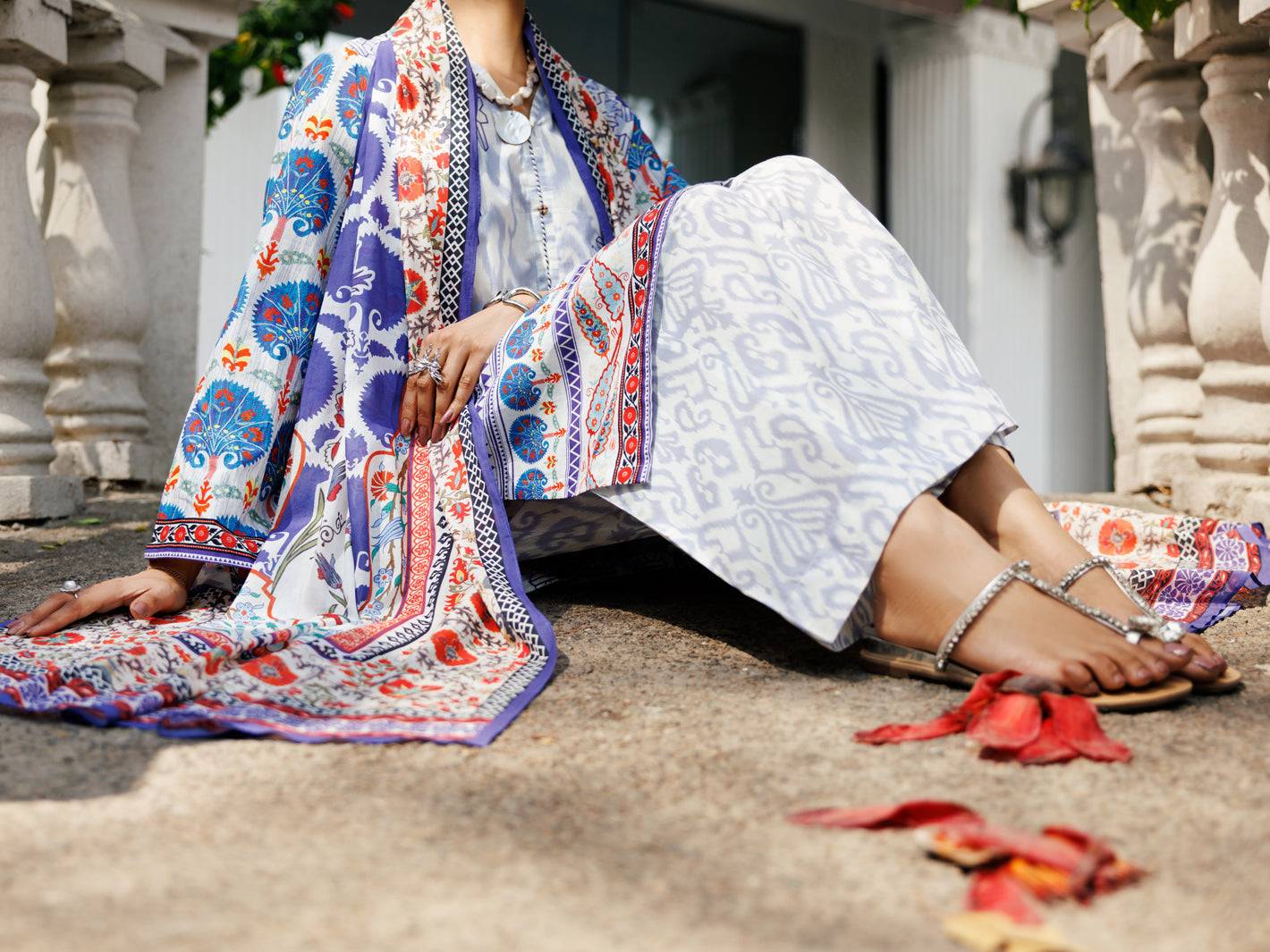 Almirah | Traditional Tale | ALP-3PS-2116 by Maria Faisal - Registered Vendor of : Almirah - type : Ladies Clothes - 100% original wedding dresses