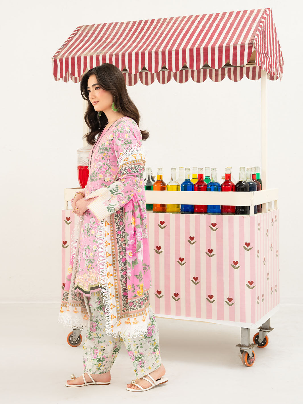 Mahnur | Anaya Lawn | ANA-015 - Luxury Dress - available at Maria Faisal in UK and USA.
