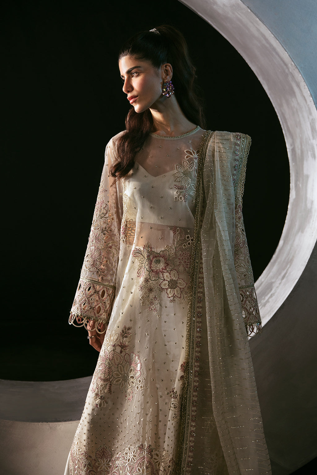 Afrozeh | La Fuchsia Festive 24 | Zeya - Pakistani Dress - Maria Faisal