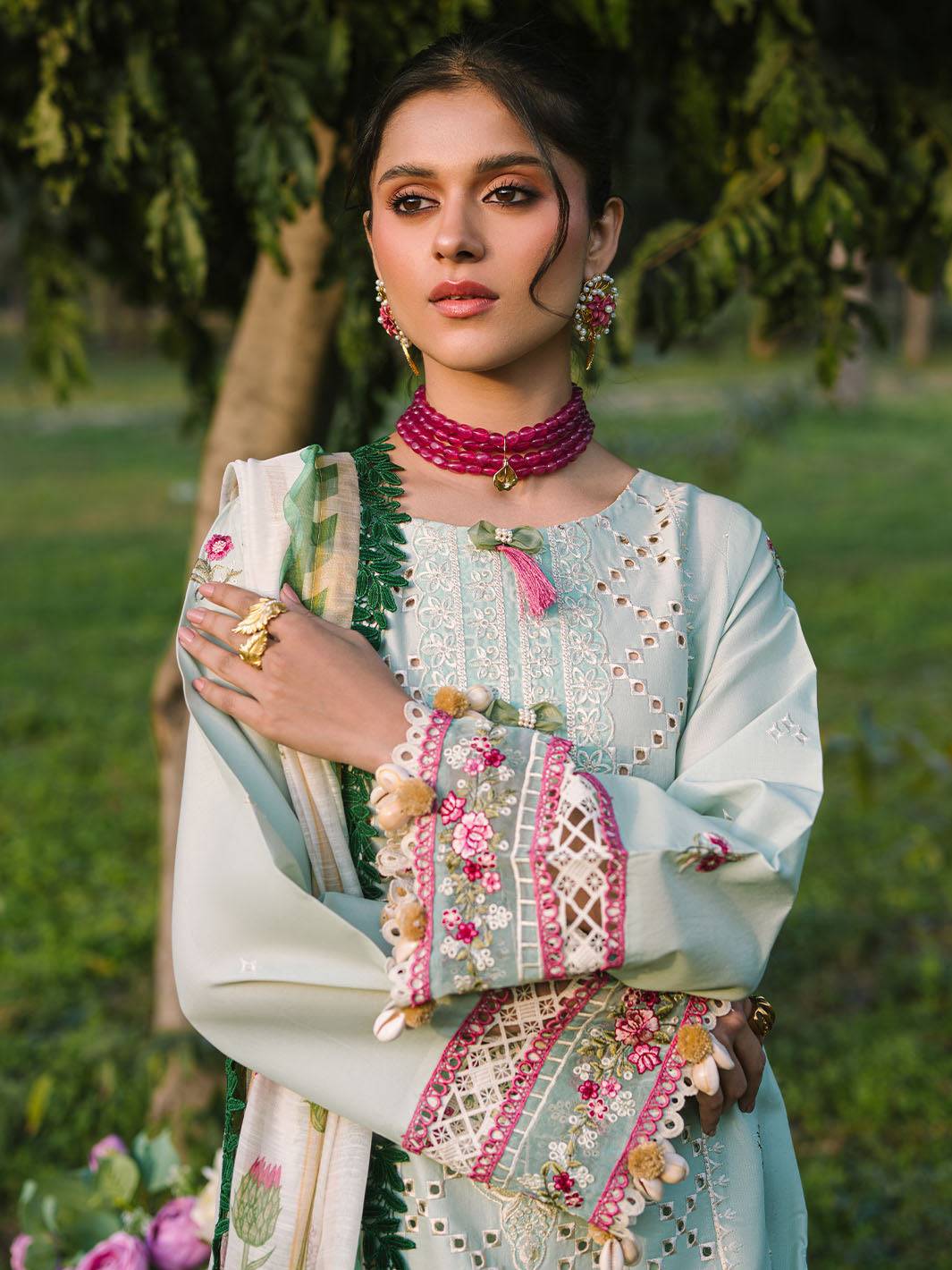 Mahnur | Dahlia Luxury Lawn 25 | Ana by Maria Faisal - Registered Vendor of : Mahnur - type : Ladies Clothes - 100% original wedding dresses