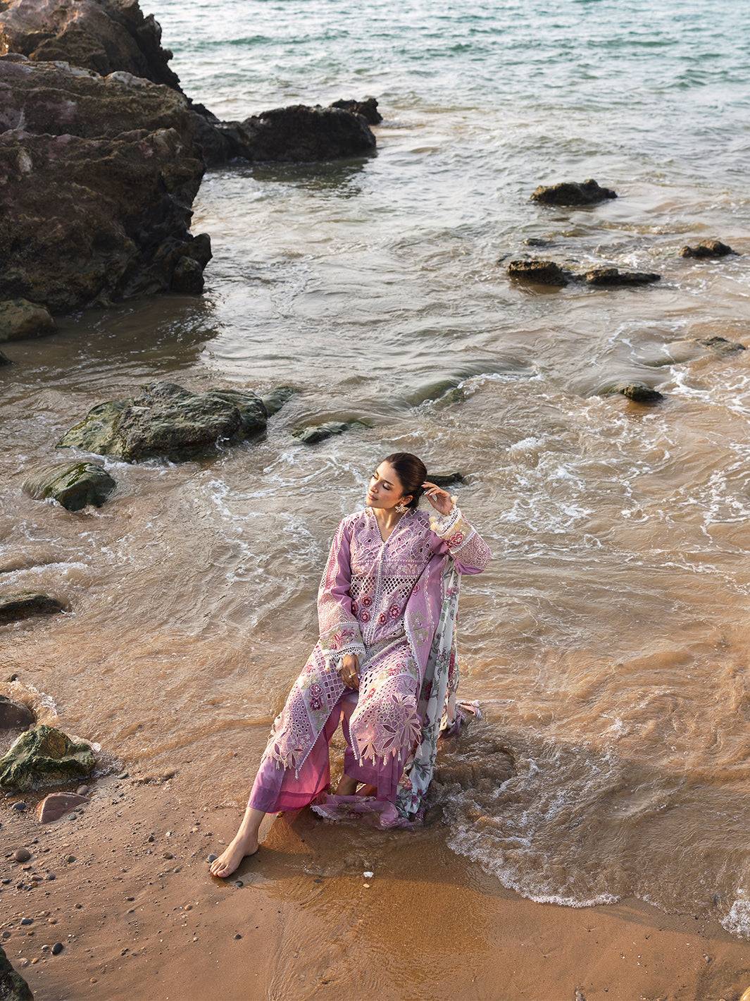 Mahnur | Sirena Luxury Lawn 25 | Aria by Maria Faisal - Registered Vendor of : Mahnur - type : Ladies Clothes - 100% original wedding dresses