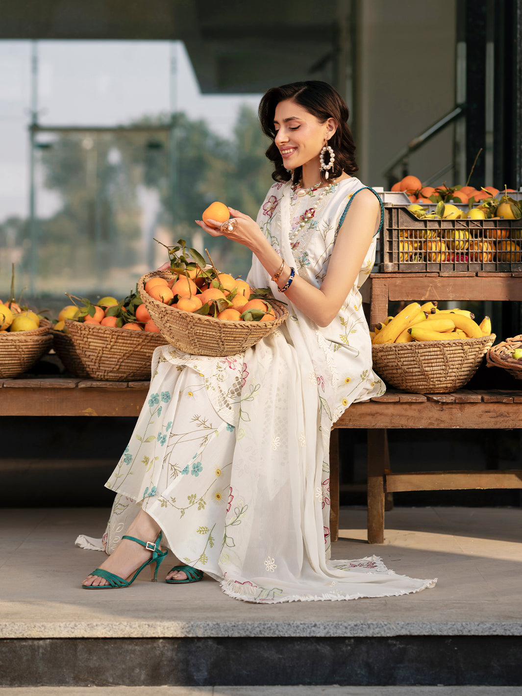 Mahnur | Broadway Luxury Lawn 26 | BW - 002 - Luxury Dress - available at Maria Faisal in UK and USA.