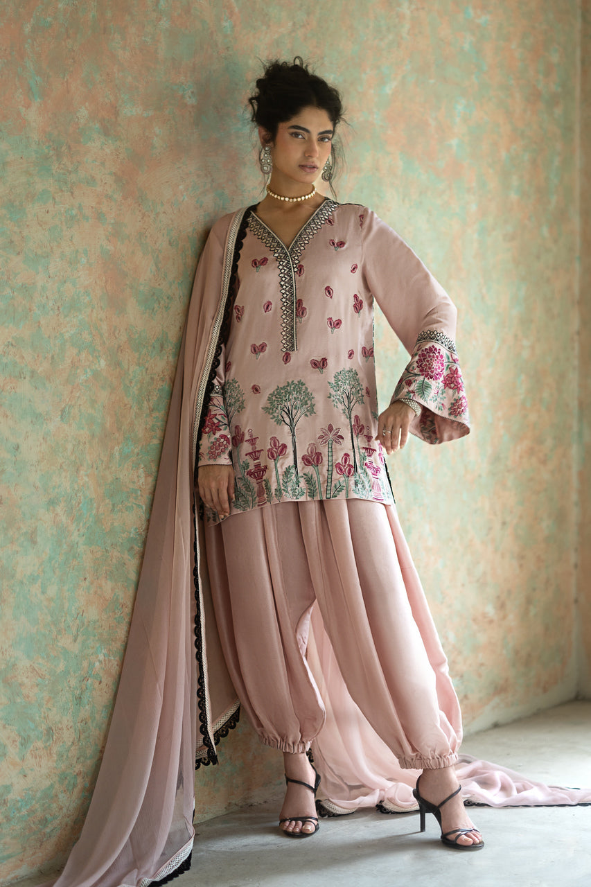 Zainab Chottani | Summer Edition 26 | Blush Serenade Balloon - Formal Dress - available at Maria Faisal in UK and USA.
