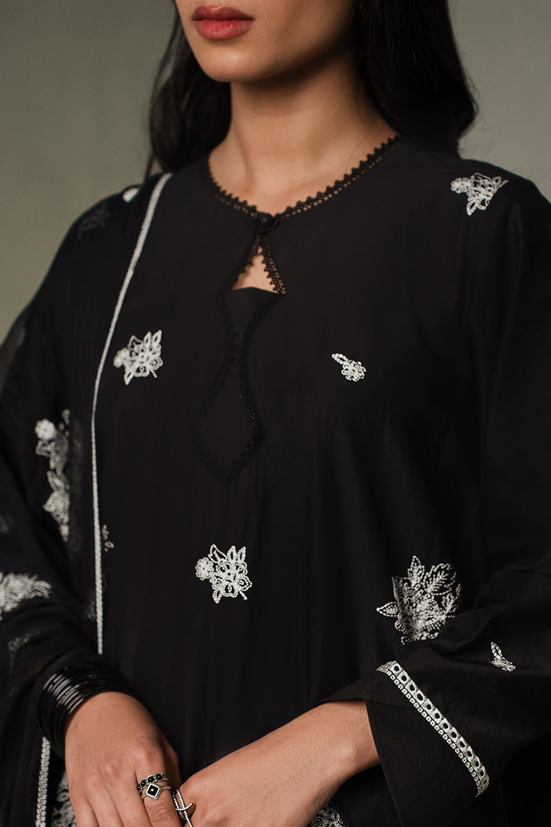 Cross Stitch | Eid Collection | MONOCHROMATIC - Maria Faisal