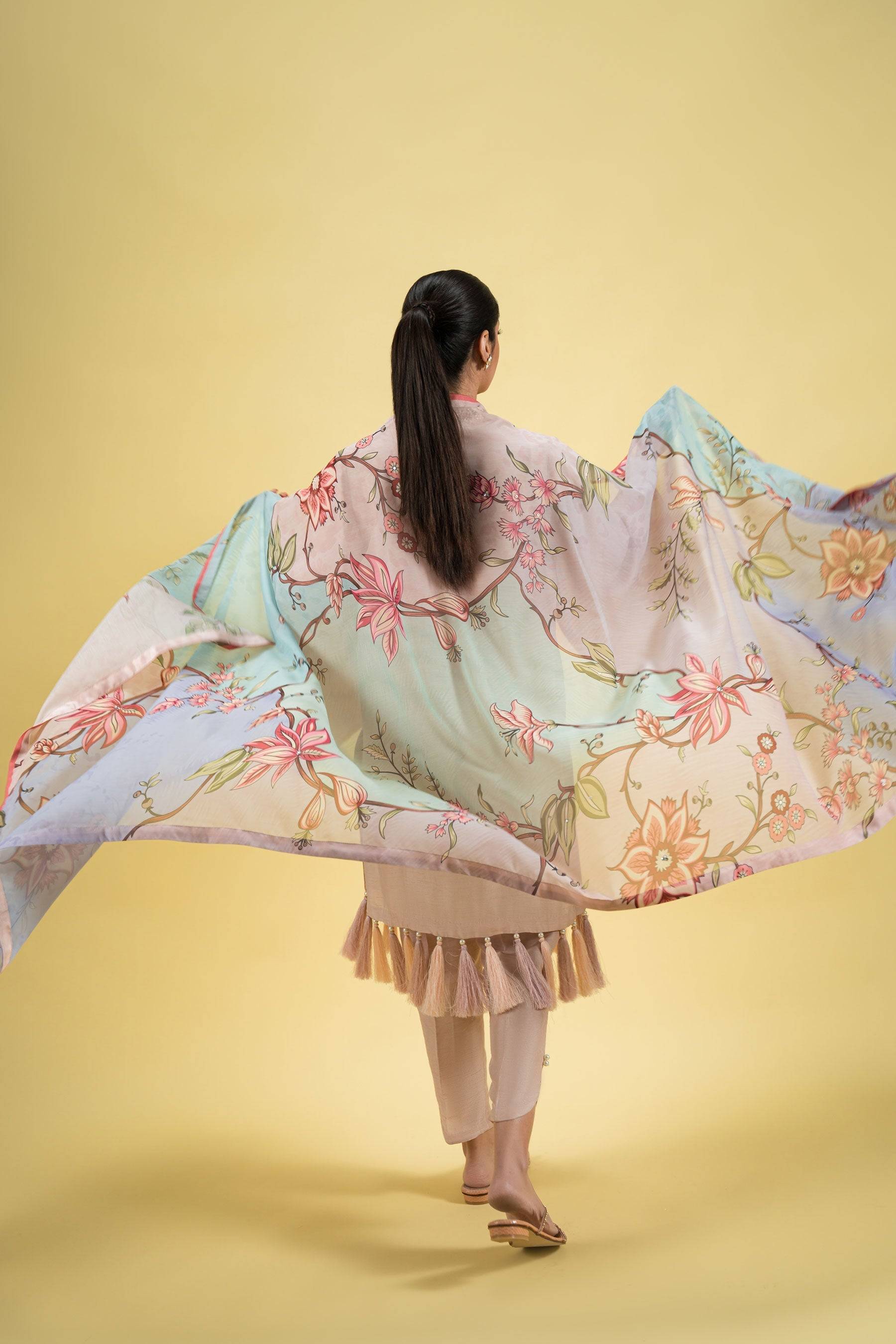 Ammara Khan | Sia 25 |D-01 by Maria Faisal - Registered Vendor of : Ammara Khan - type : Ladies Clothes - 100% original wedding dresses