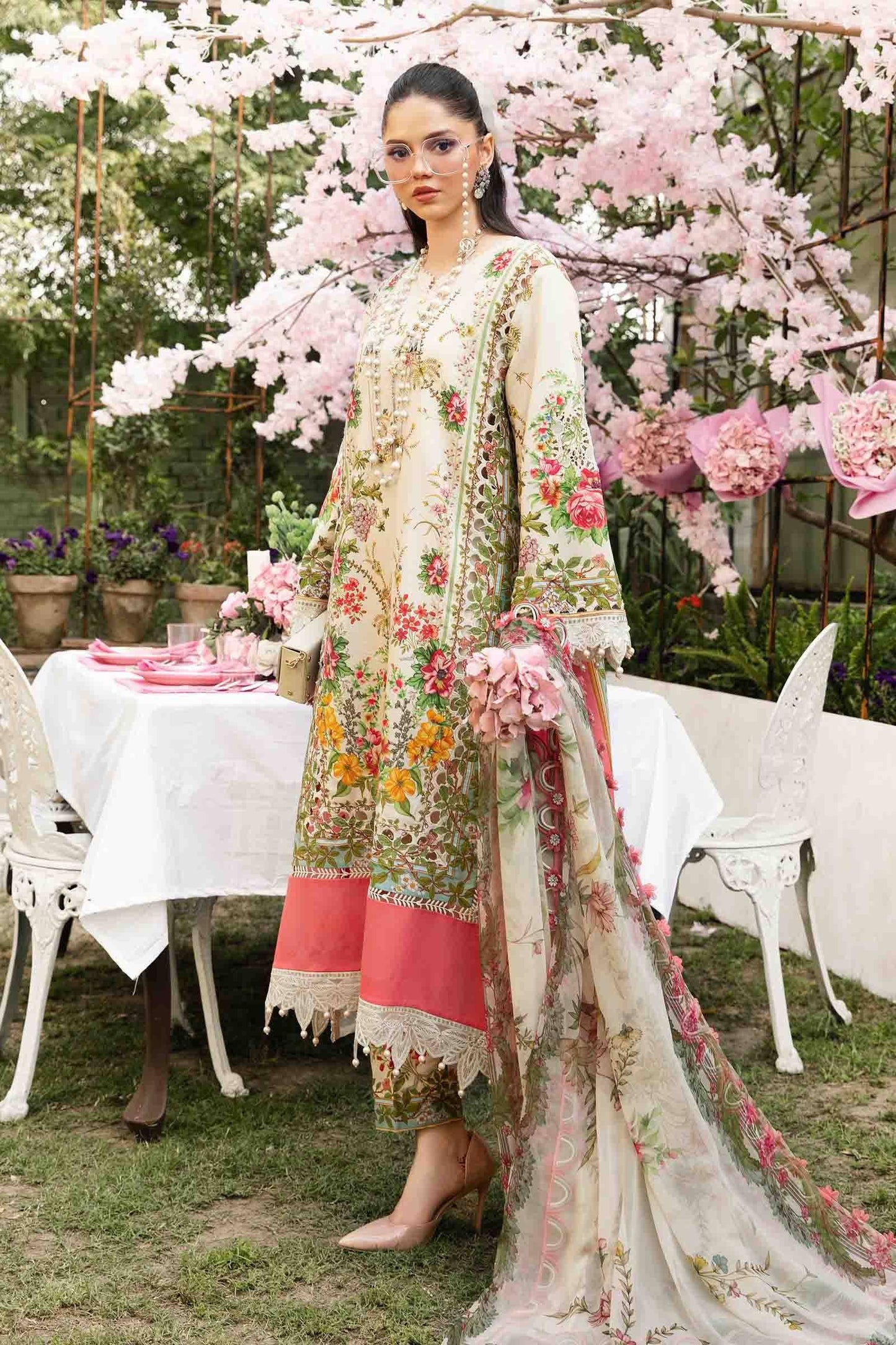 Maria B | M Prints Summer 25 | MPT-2605-A by Maria Faisal - Registered Vendor of : Maria B - type : Ladies Clothes - 100% original wedding dresses