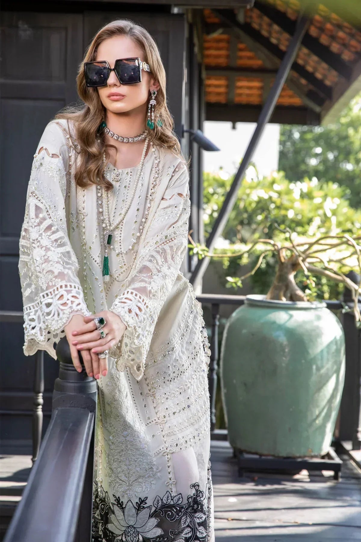 Maria B | Luxury Lawn | EL-23-02-Off White - Ladies Clothes - Maria Faisal