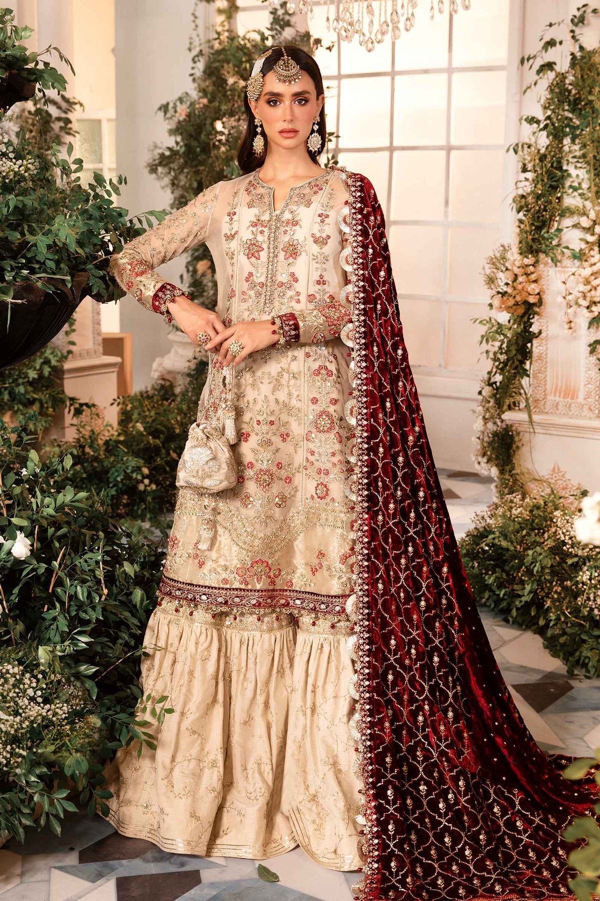 Maria B | Mbroidered Formals 24 | Velvet Suit | BD-2905 - Designer Dress with Intricate embroidery and embellishments. Shop elegent wedding dress at Maria Faisal.
