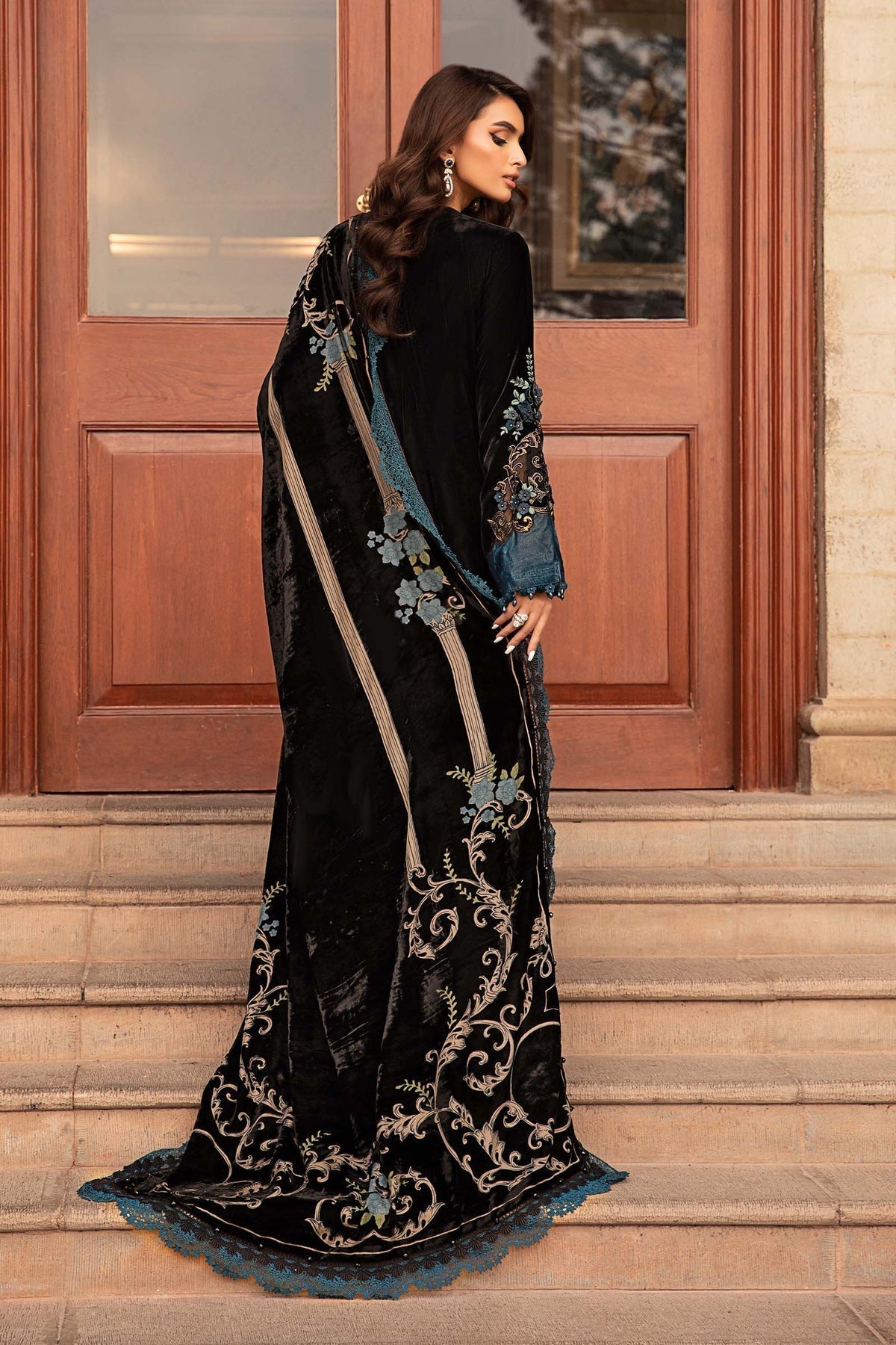 Maria B | Winter Luxe 24 | Velvet DL-1208 - Ladies Clothes - Maria Faisal