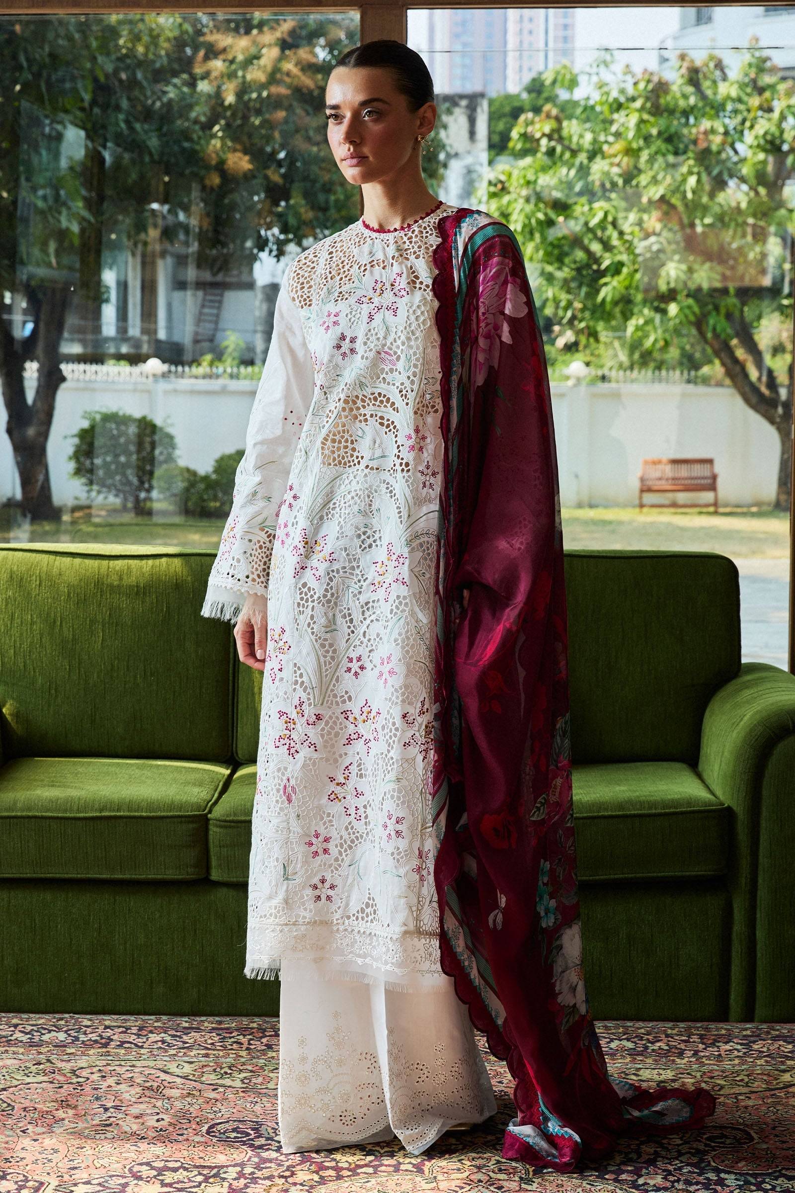Zara Shahjahan | Satori 25 | Umi-3A by Maria Faisal - Registered Vendor of : Zara Shahjahan - type : Ladies Clothes - 100% original wedding dresses