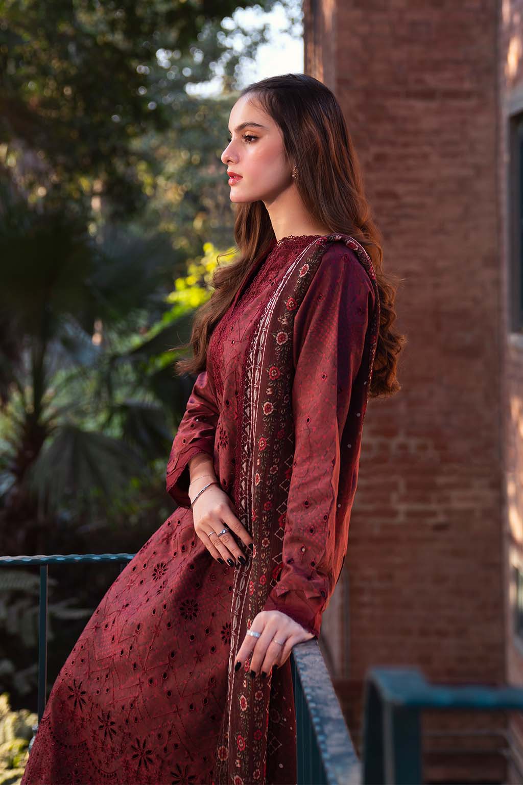 Neeshay | Summer Lines Printkari 25 | GARNET by Maria Faisal - Registered Vendor of : Neeshay - type : Ladies Clothes - 100% original wedding dresses