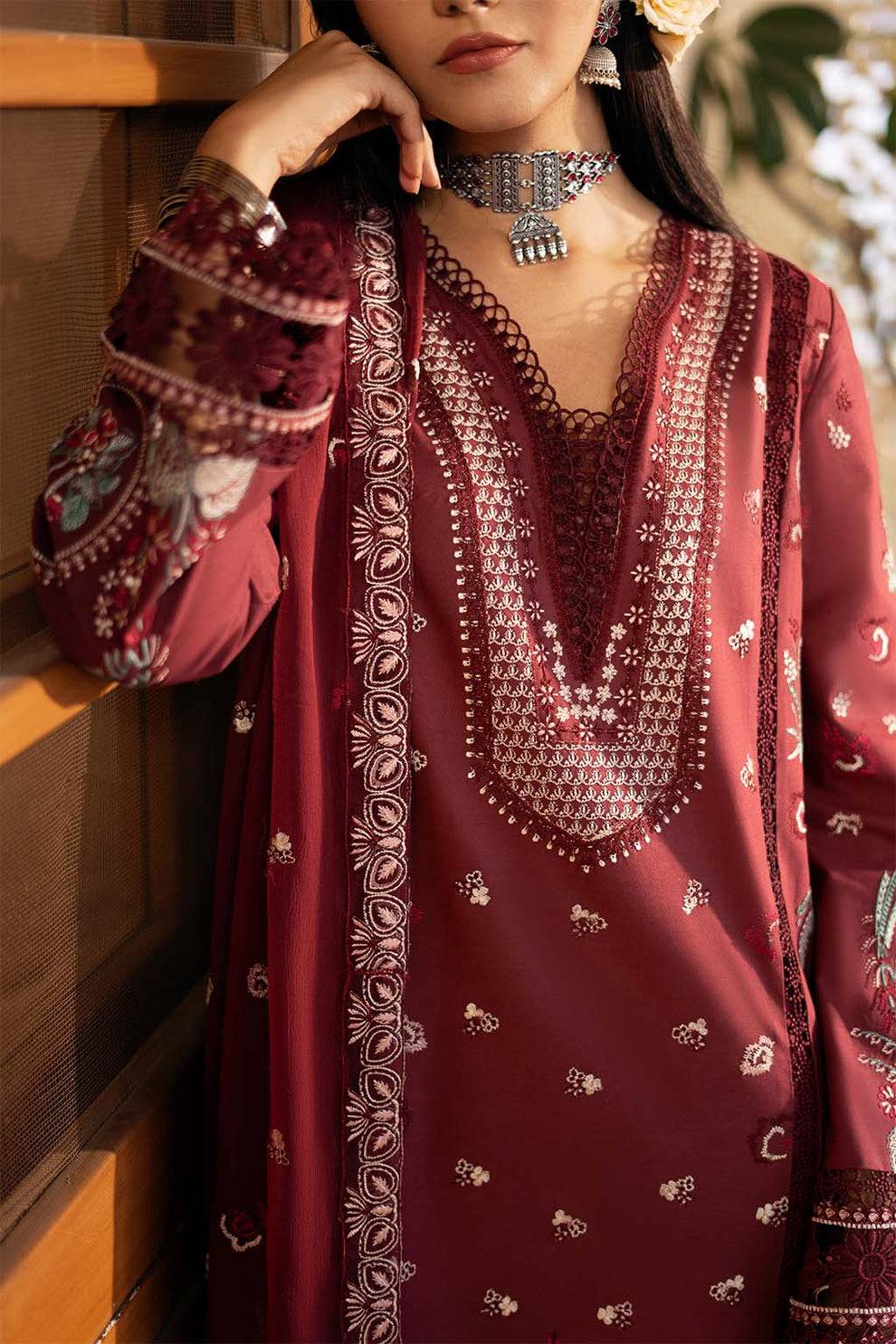 Zarposh | Sajni Lawn 25 | Nayirah by Maria Faisal - Registered Vendor of : Zarposh - type : Ladies Clothes - 100% original wedding dresses